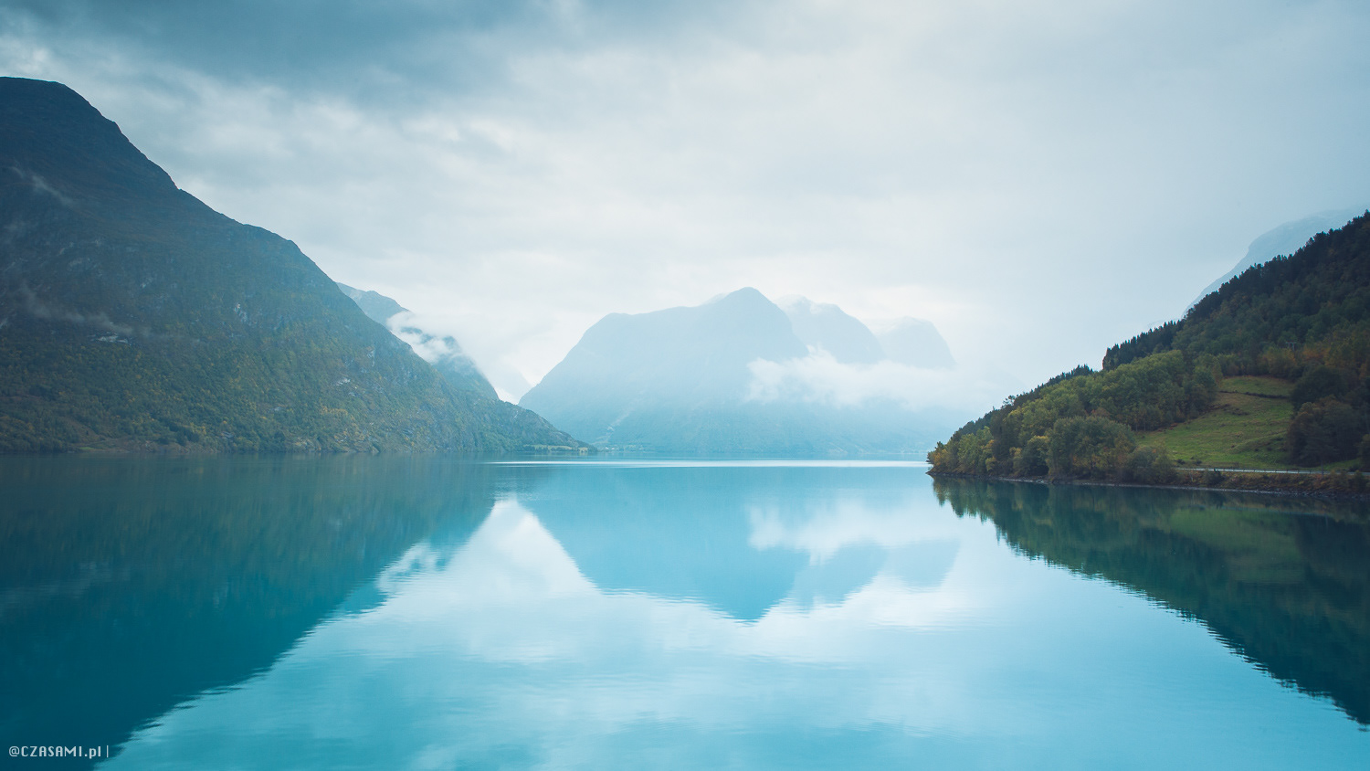 Oppstryn. Norwegia. Fotografia CZASAMI.pl