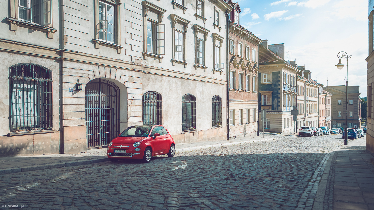 Fiat 500. Warszawa, Polska. Fotografia motoryzacyjna CZASAMI.PL