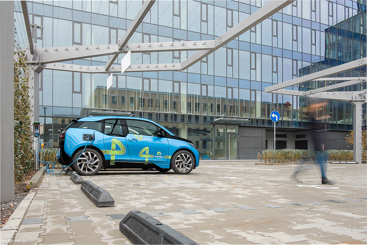 bmw i3, retusz gif. fotografia motoryzacyjna CZASAMI.pl