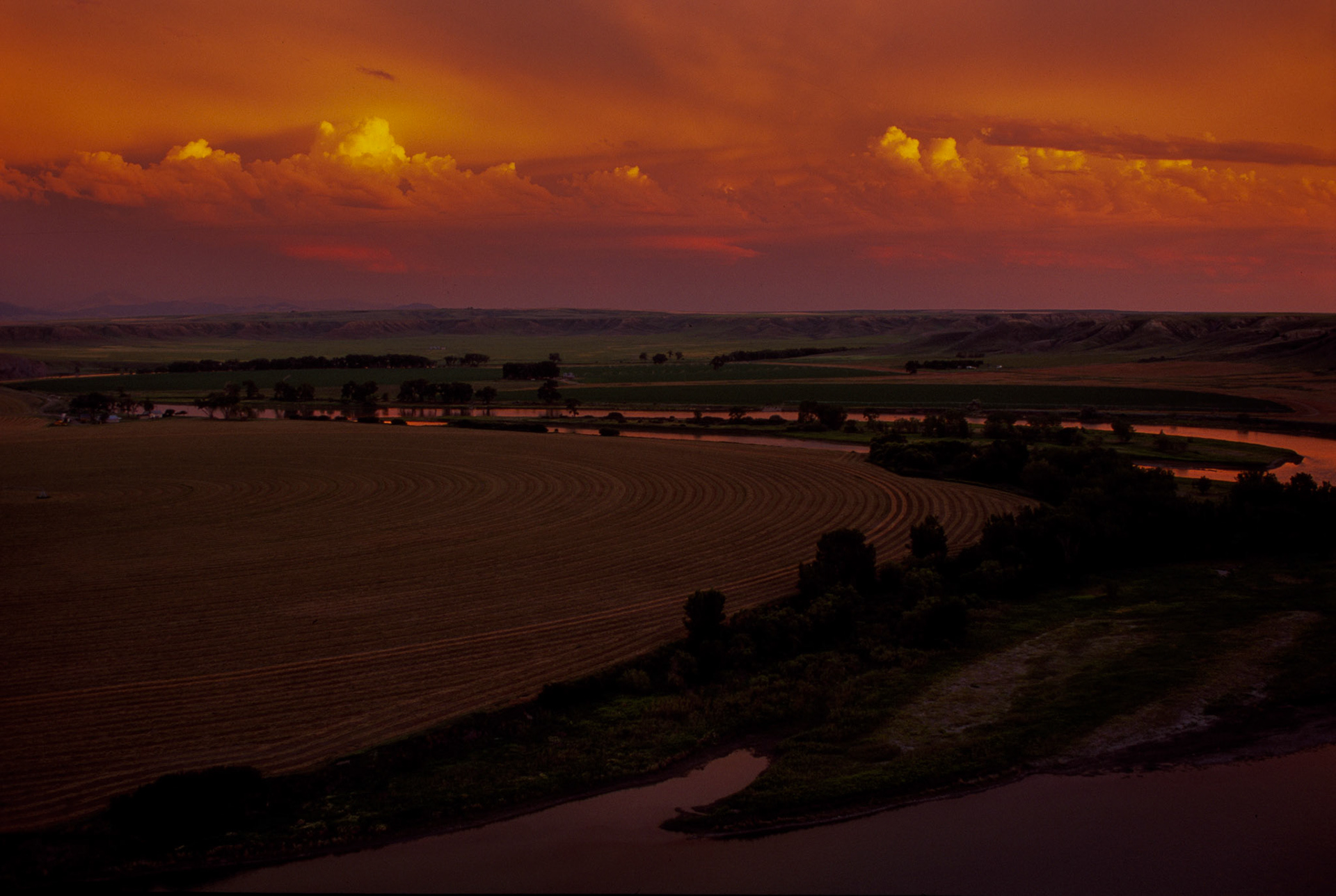 “We passed on it seemed as if those seens of visionary inchantment would never have (an) end.” Meriwether Lewis, May 31, 1805, upper Missouri River, Montana.