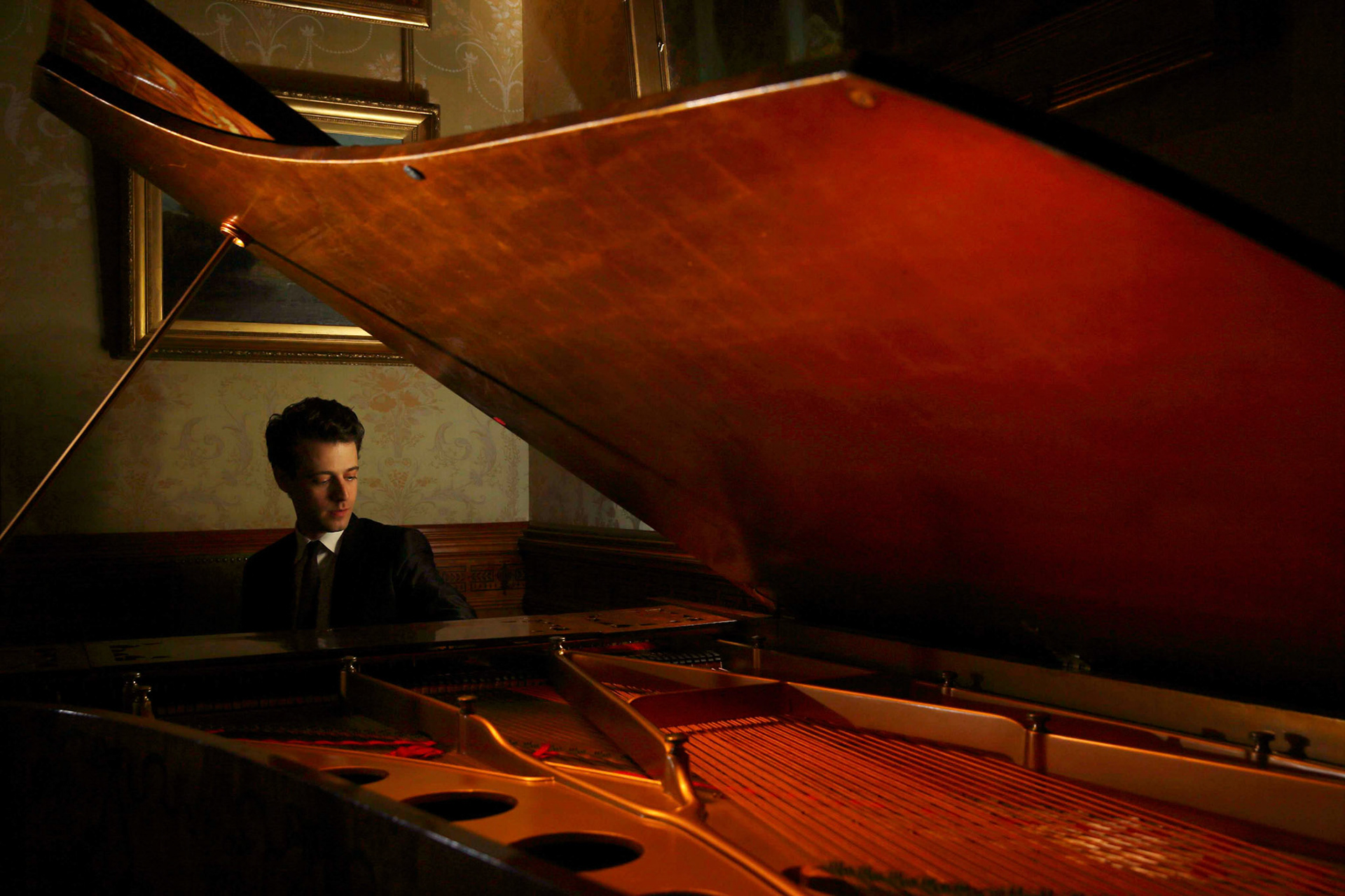 Chicago pianist George Lepauw at the Driehaus Museum in Chicago. (ChicagoTribune)