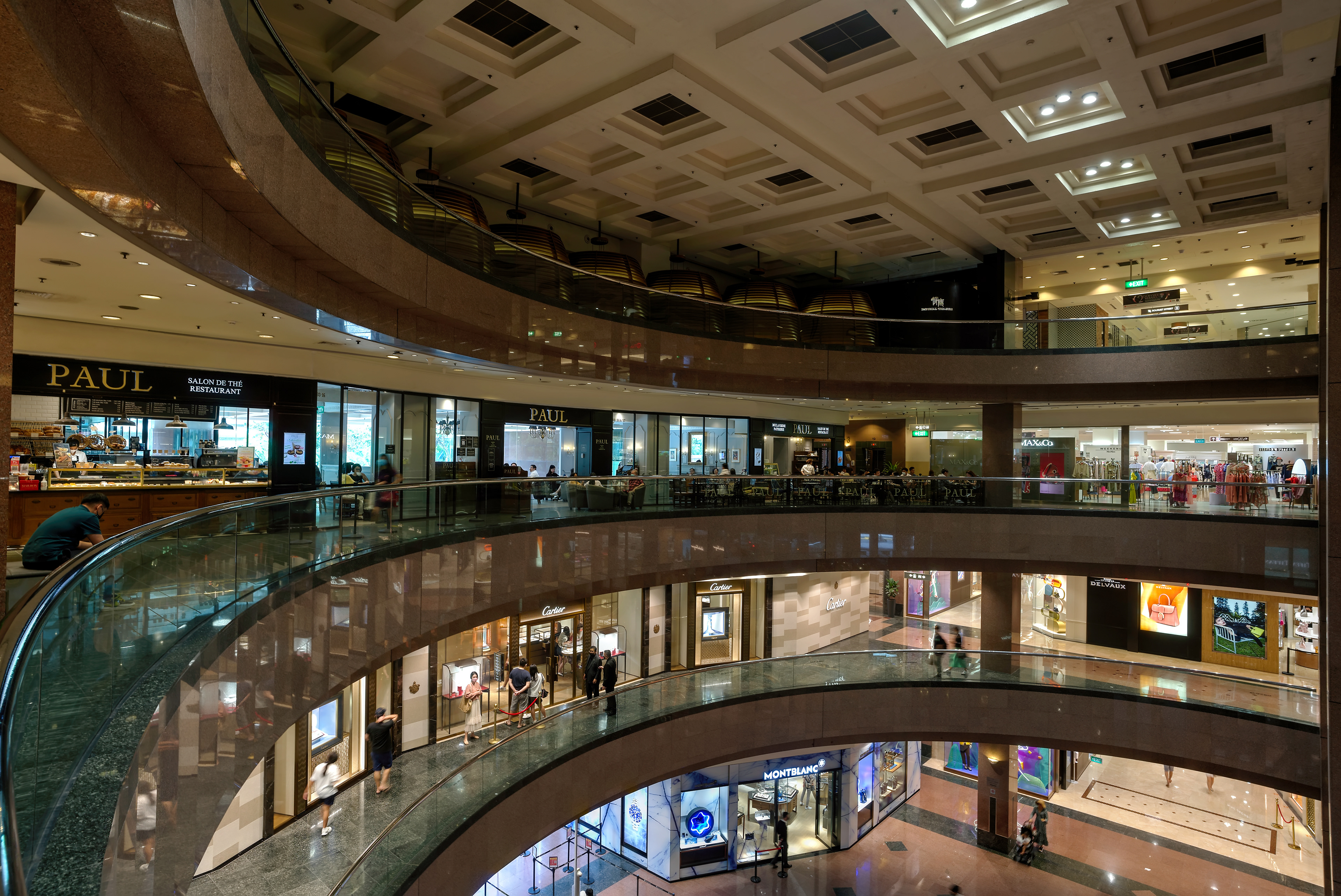 Takashimaya
