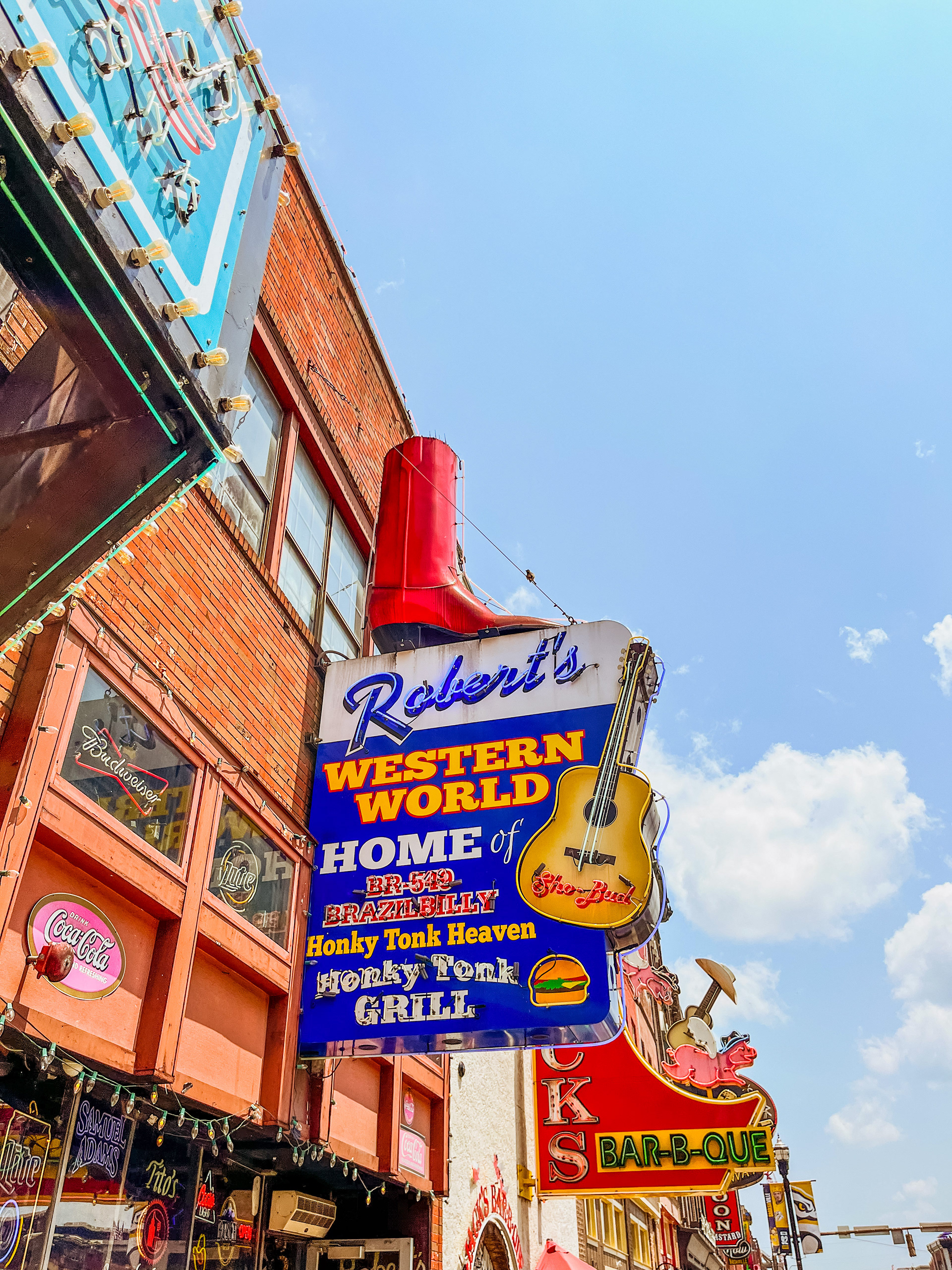Broadway Sign Nashville TN