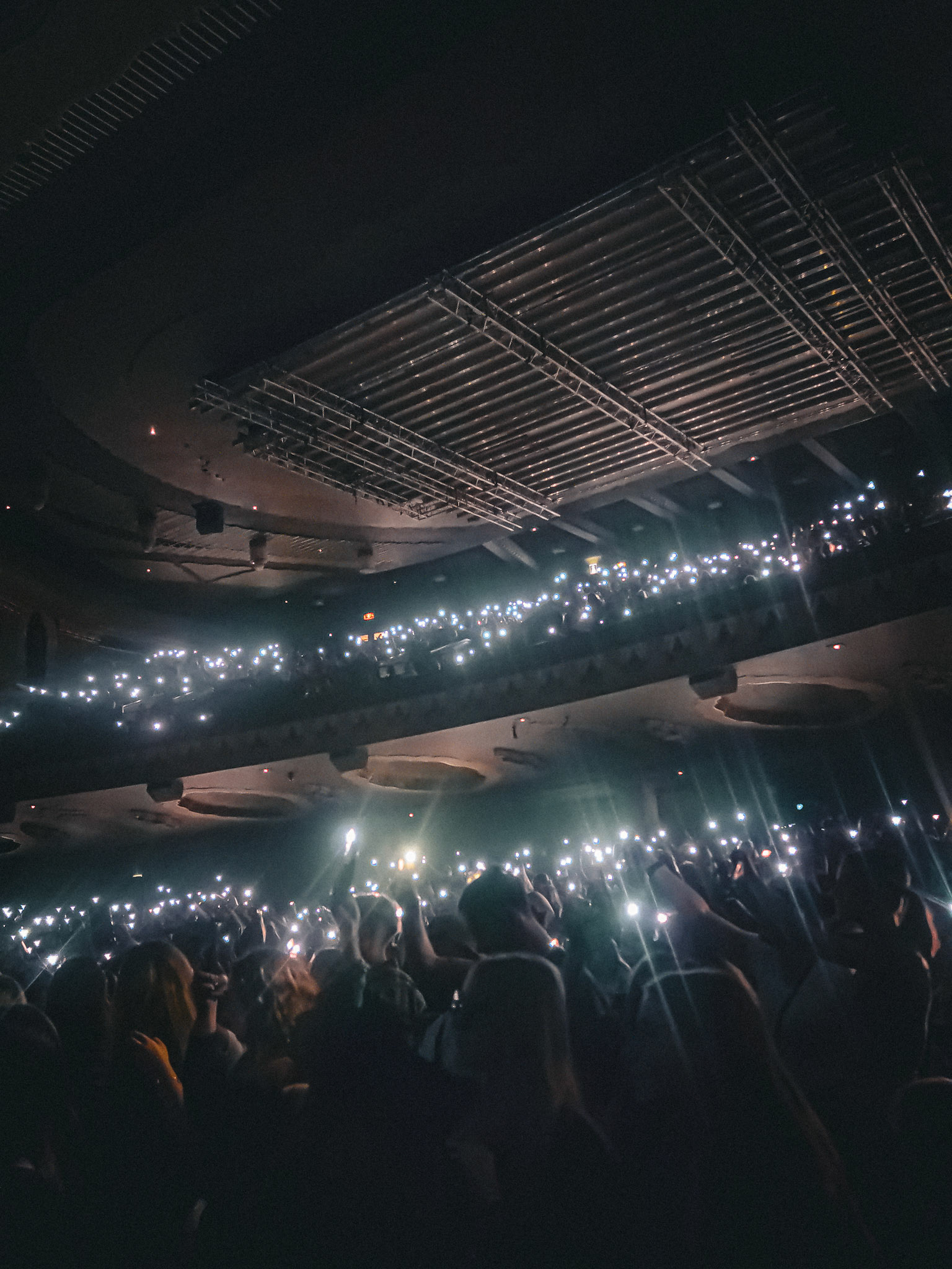 SOAP, Meet The Vamps 10th Anniversary Tour, Eventim Apollo, 22nd September 2024 - Shot For Poseur Magazine