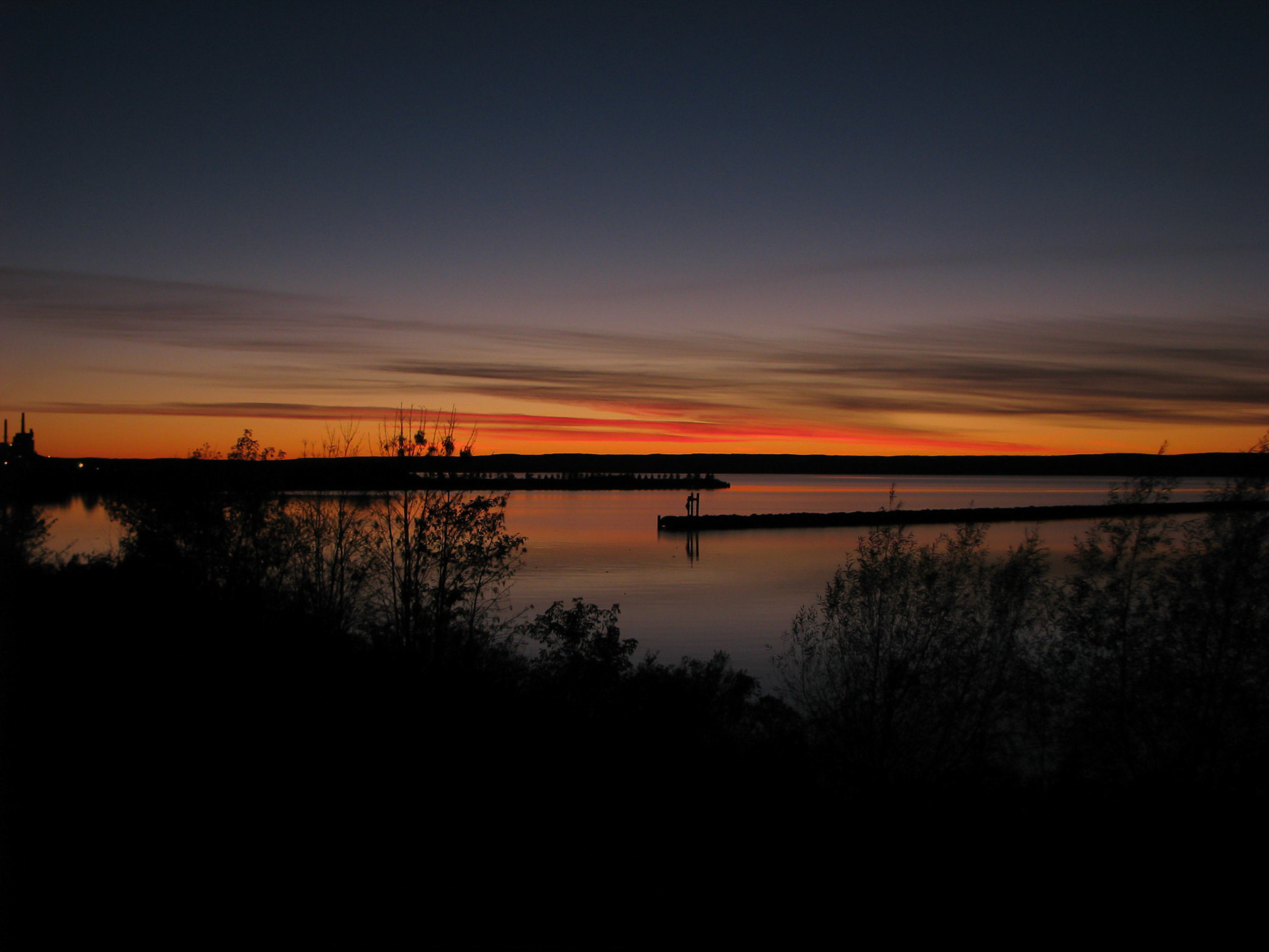 Superior Sunset near dusk Ashland 10-02-2010