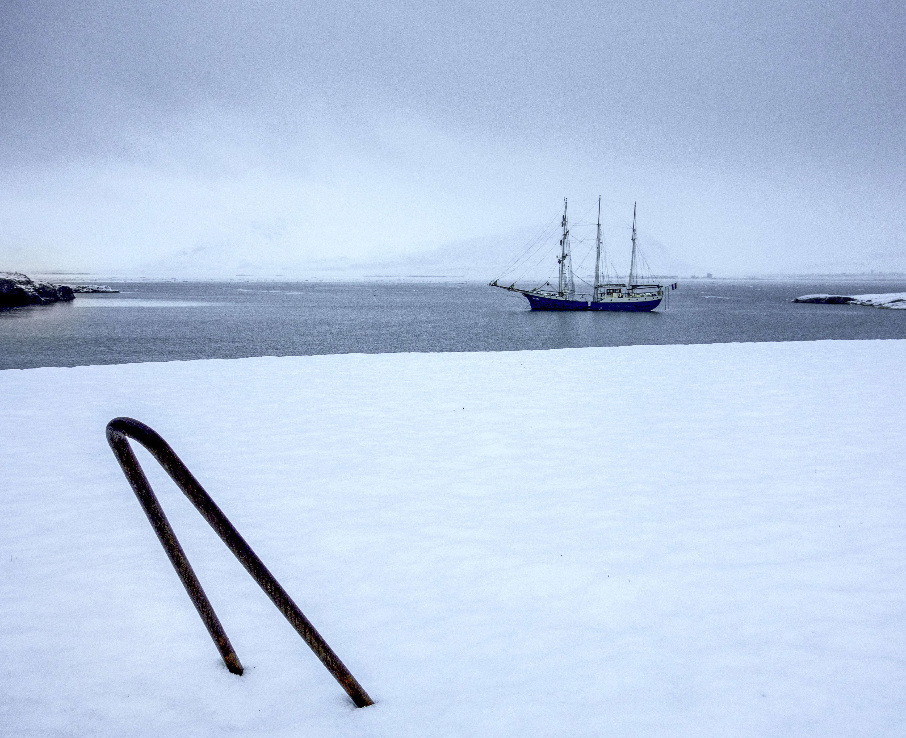 Ny-Ålesund Barquentine Antigua