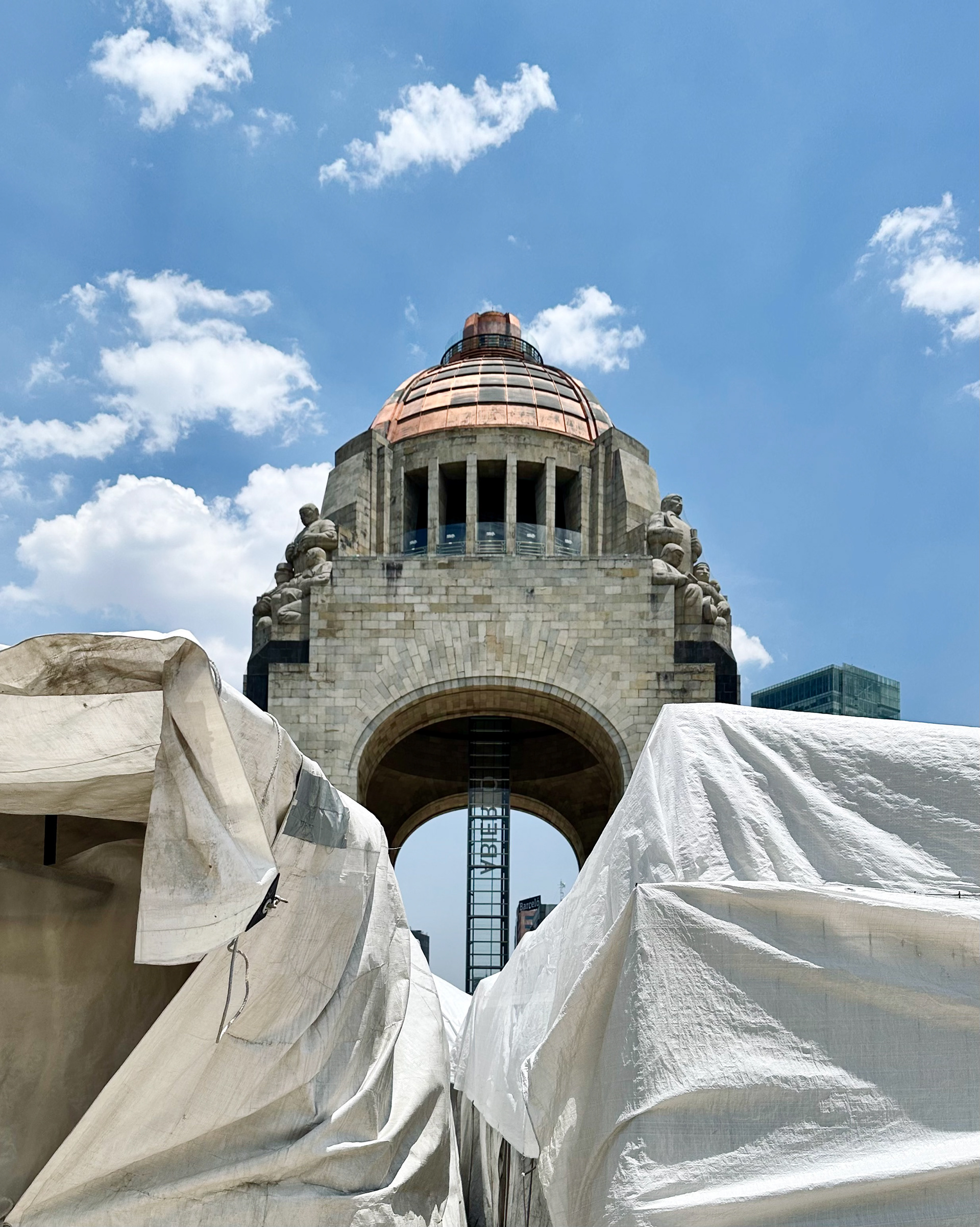 Monumento a la Revolución