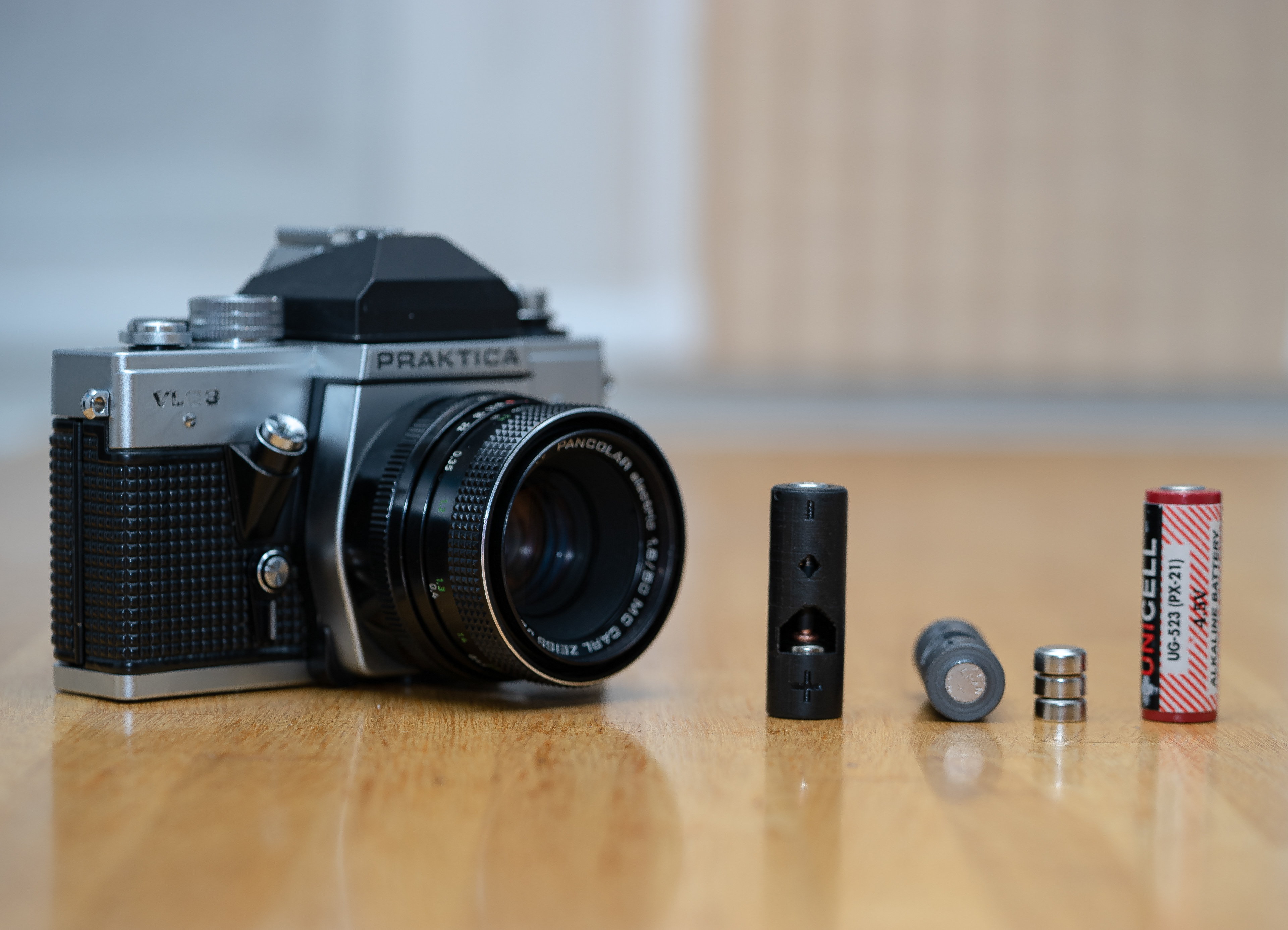 Bild mit Praktica VLC3 mit Belichtungsmessung und Unicell Exell PX-21 UG-523 4,5 Volt Batterie