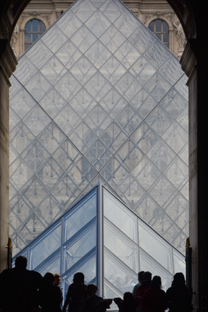 Luovre Parigi s22