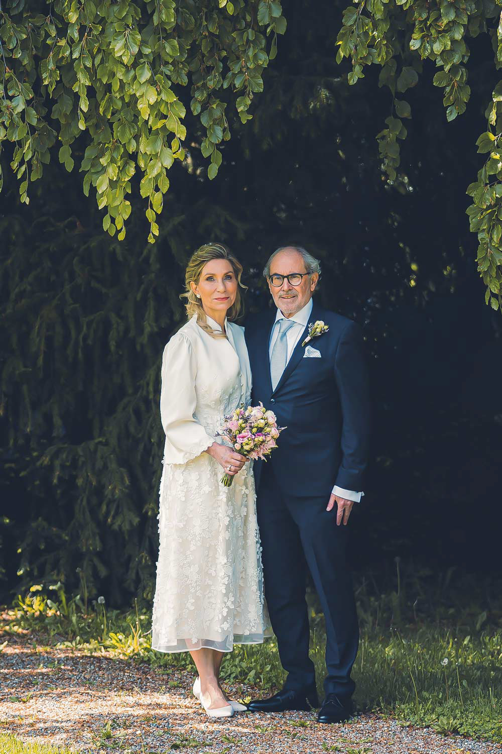  Brautkleid elegant aus Seide