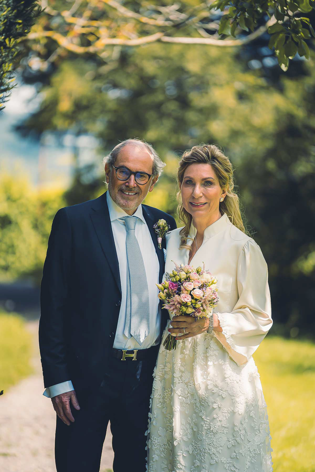  Zeitlos und elegantes Brautkleid