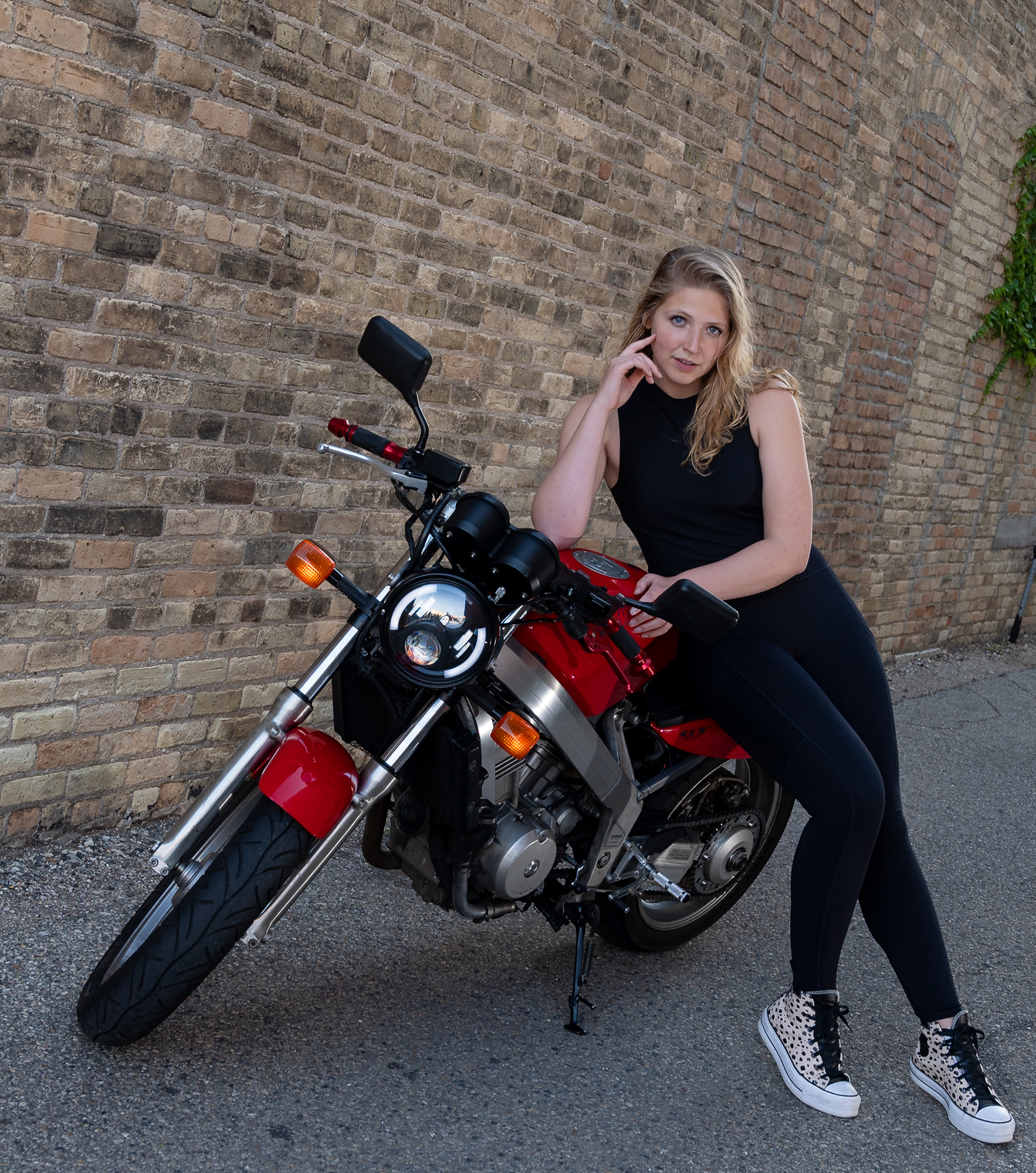 Honda Hawk Gt - Model Adia Kolel