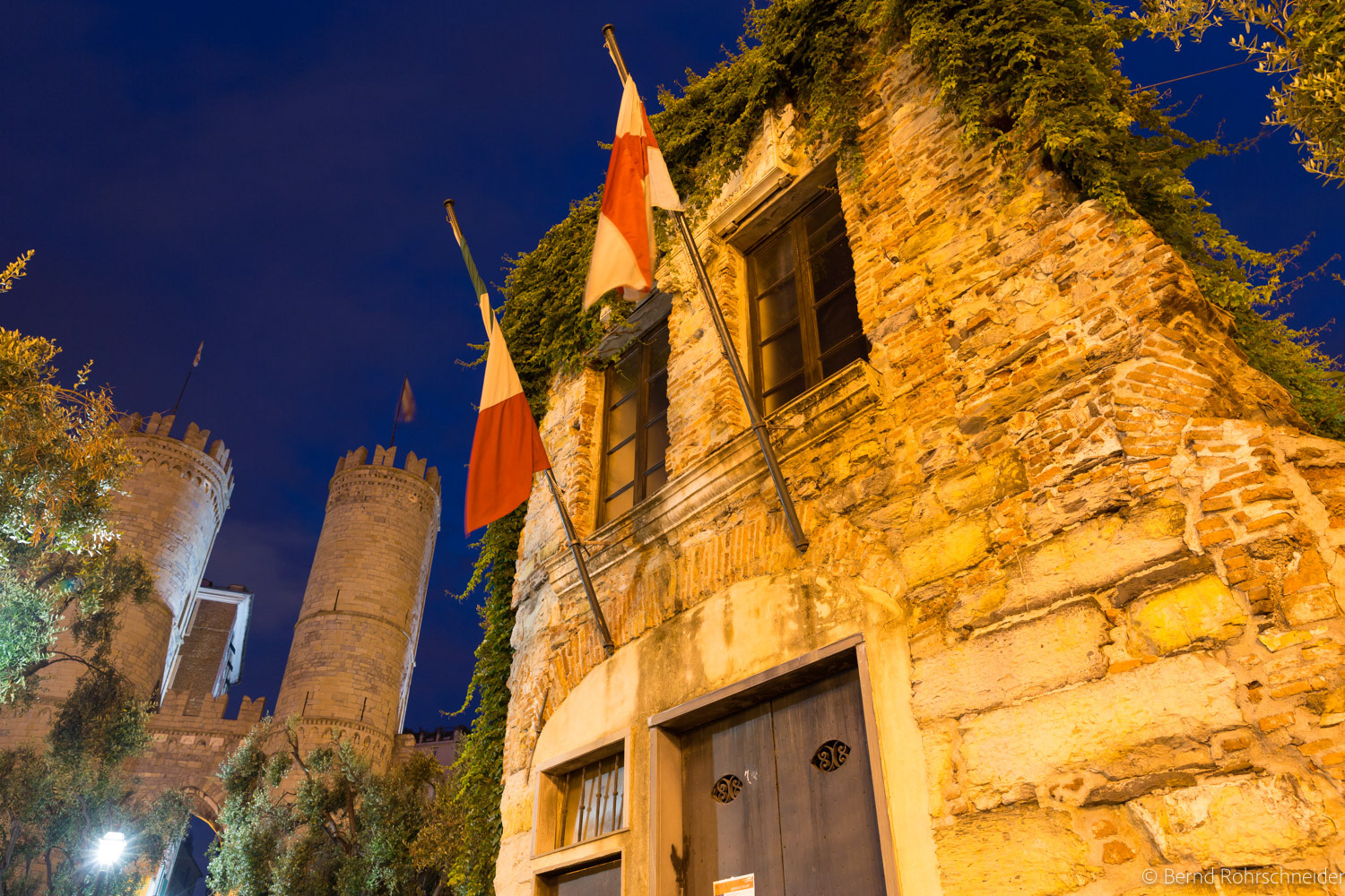 Geburtshaus von Christoph Kolumbus und Porta Soprana, Genua, Italien