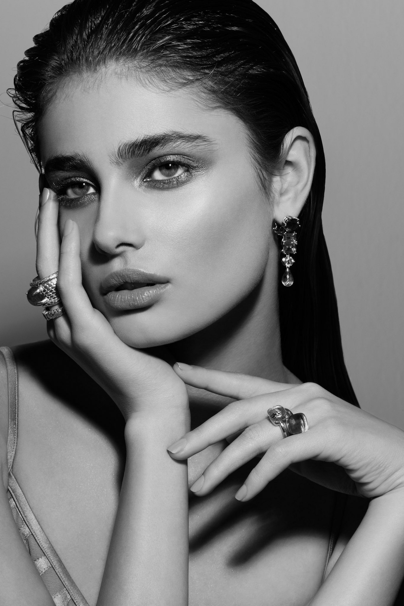 Taylor Hill