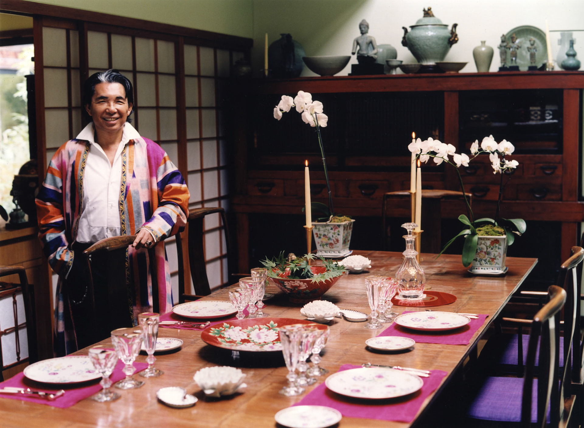 Takada Kenzo, Japanese Fashion DesignerAndre Rau / H&amp;KIndoorColor