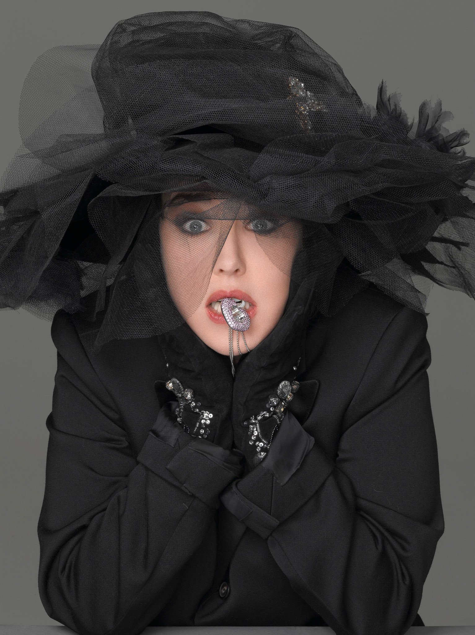 Isabelle Adjani - Madame Figaro