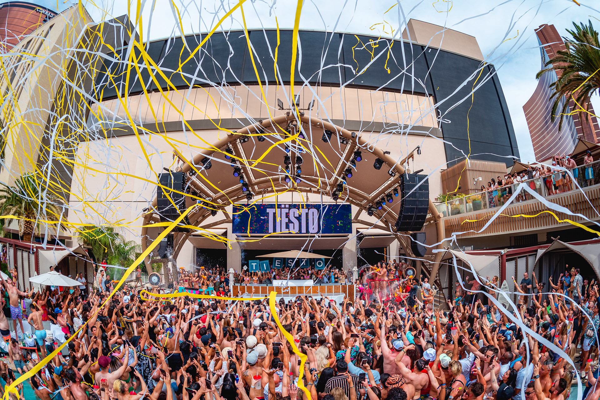 Tiësto performing at Ayu Dayclub in Las Vegas