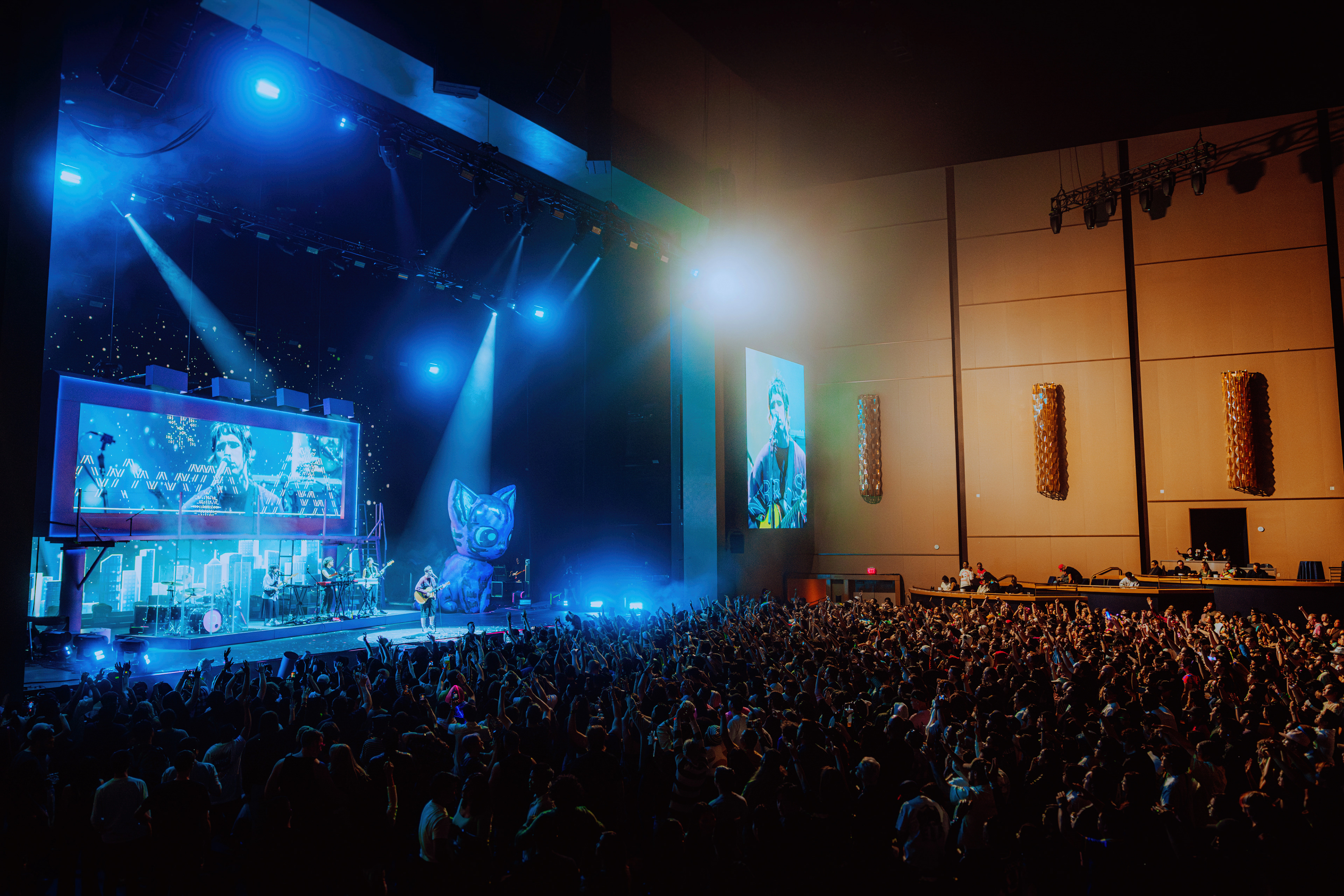 Porter Robinson performing in Las Vegas