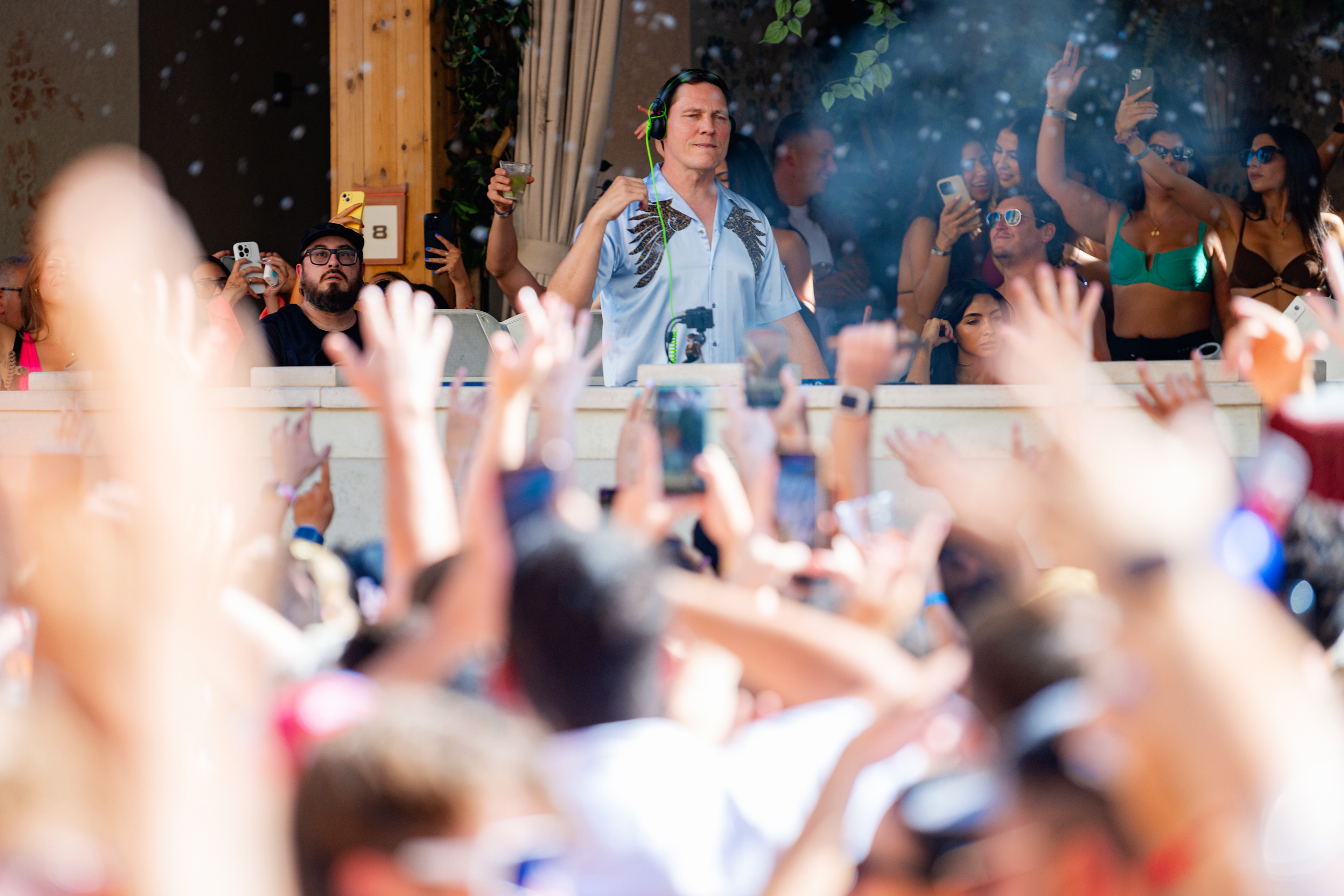 Tiësto performing at Tao Beach in Las Vegas