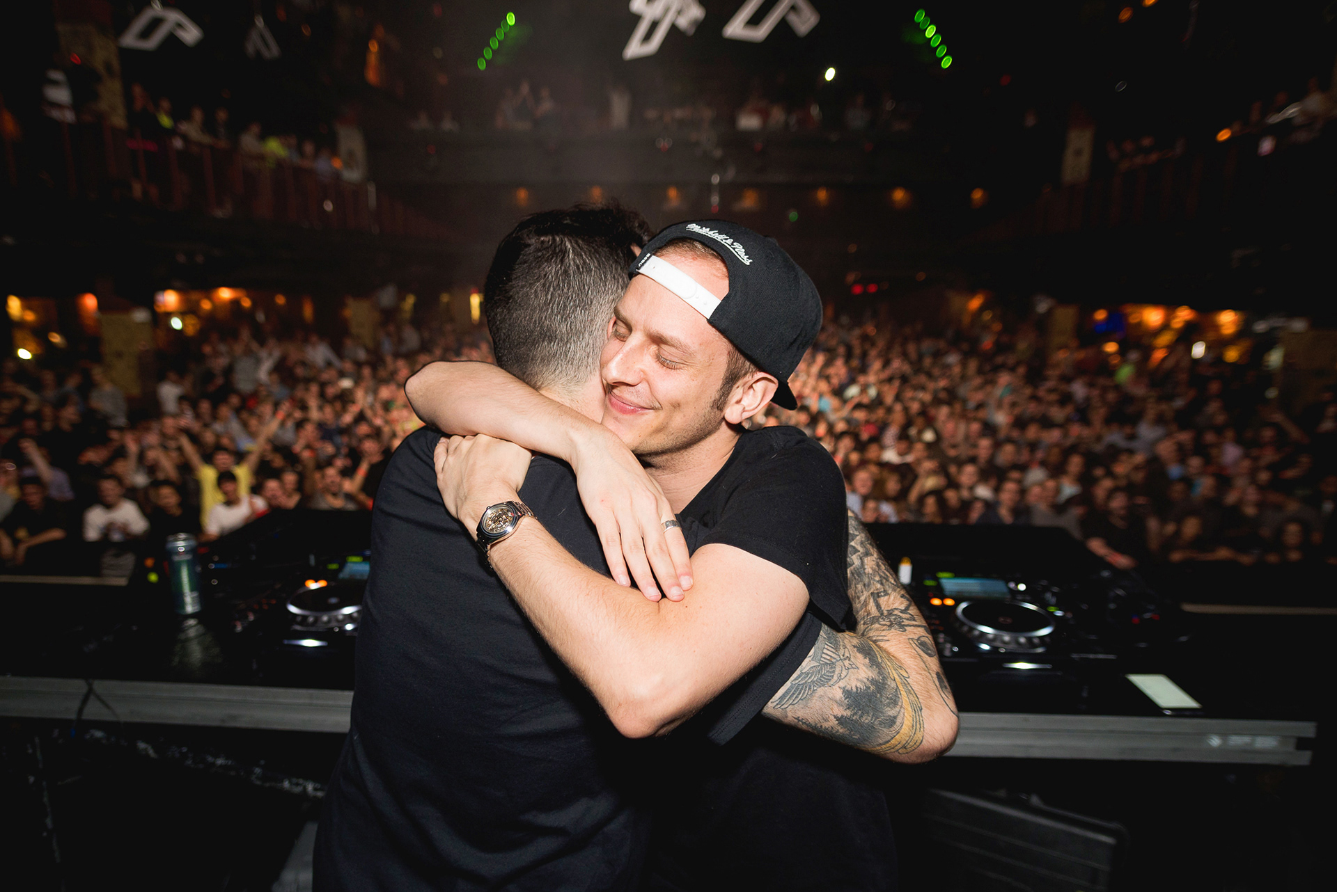 Ilan Bluestone performing in Boston