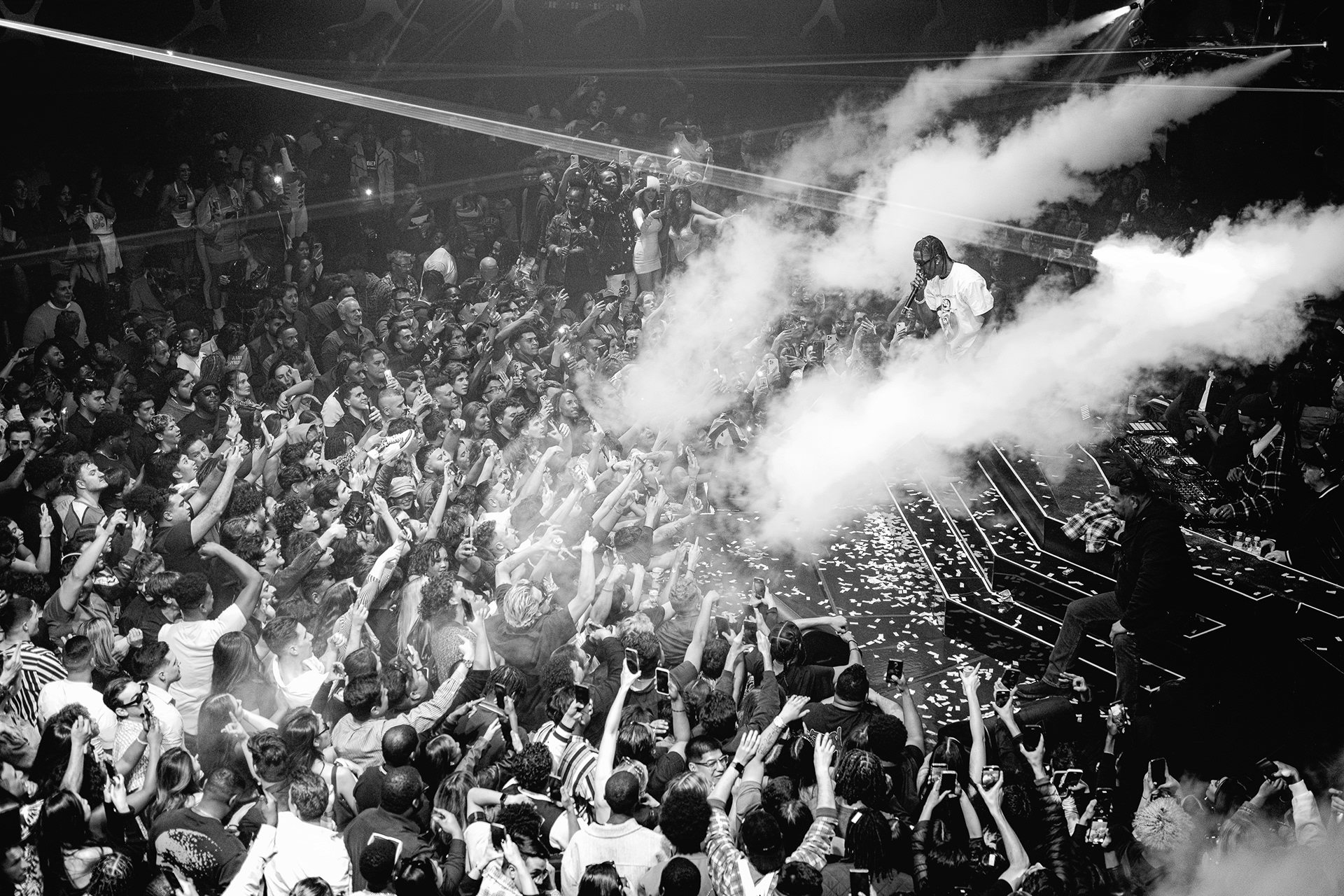 Travis Scott performing in Las Vegas