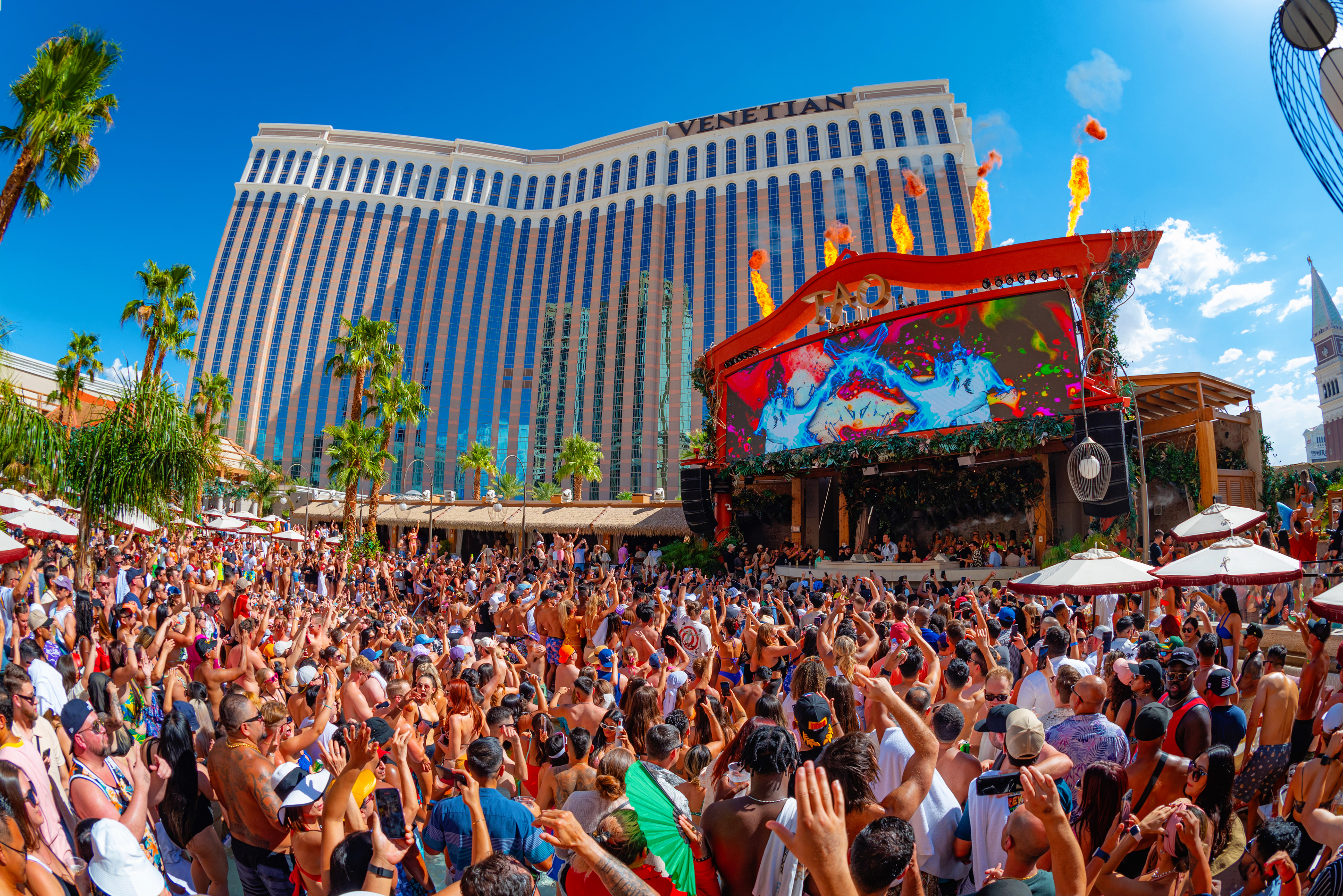 Tiësto performing at Tao Beach in Las Vegas