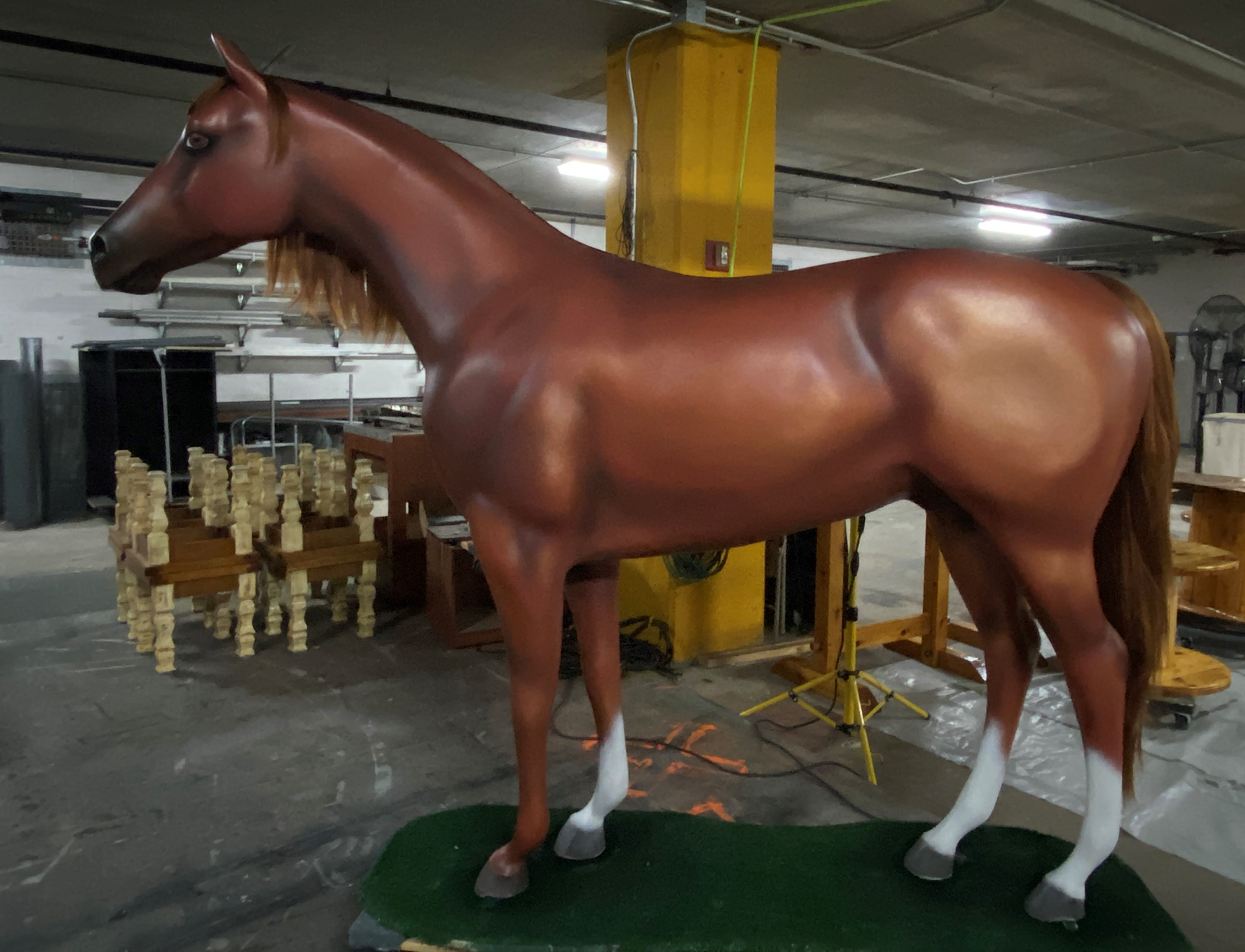Derby Horse Repaint - final Secretariat - Mohegan Sun