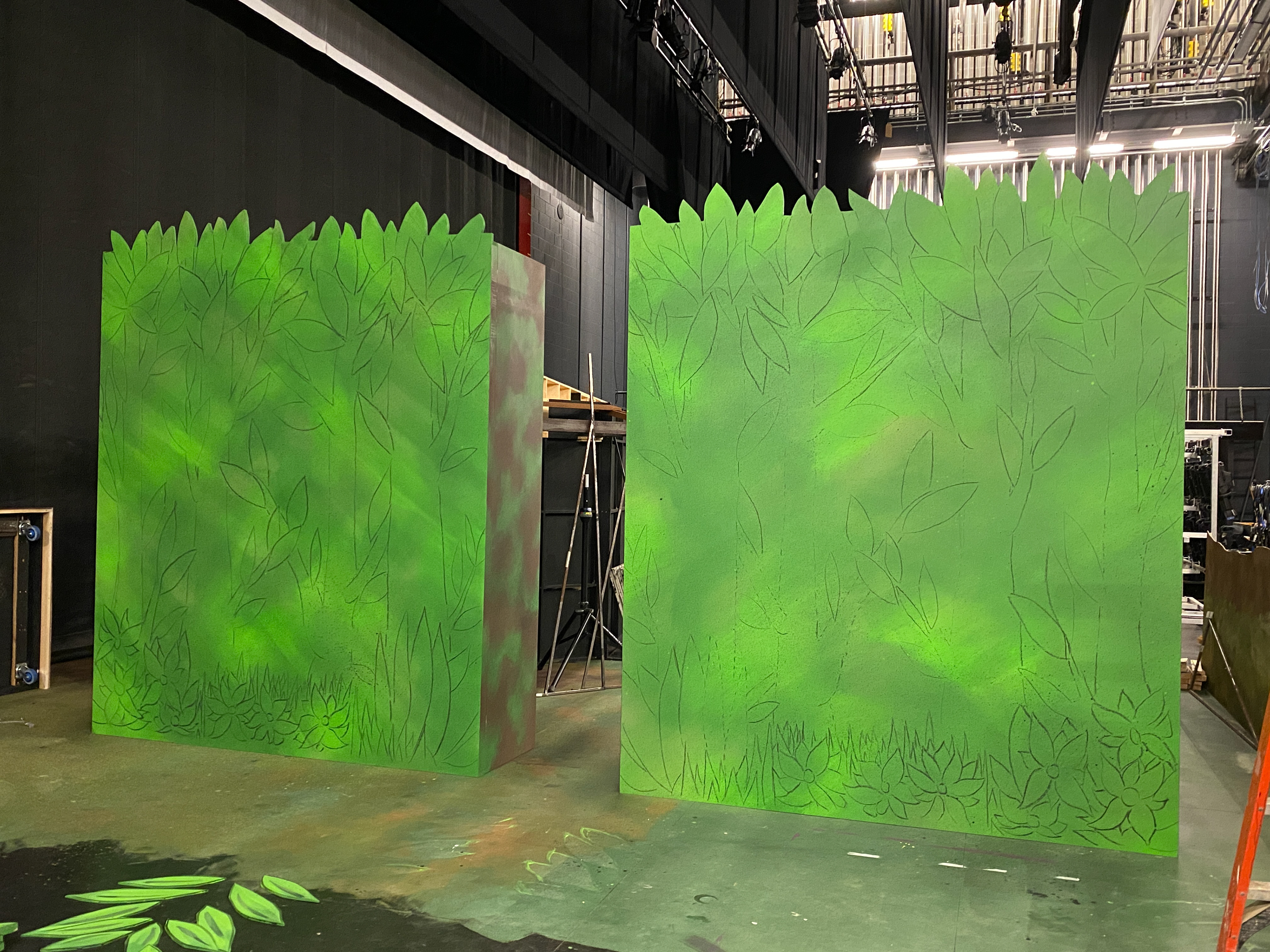 Hansel & Gretel - midstage forest flats - projection cartooning