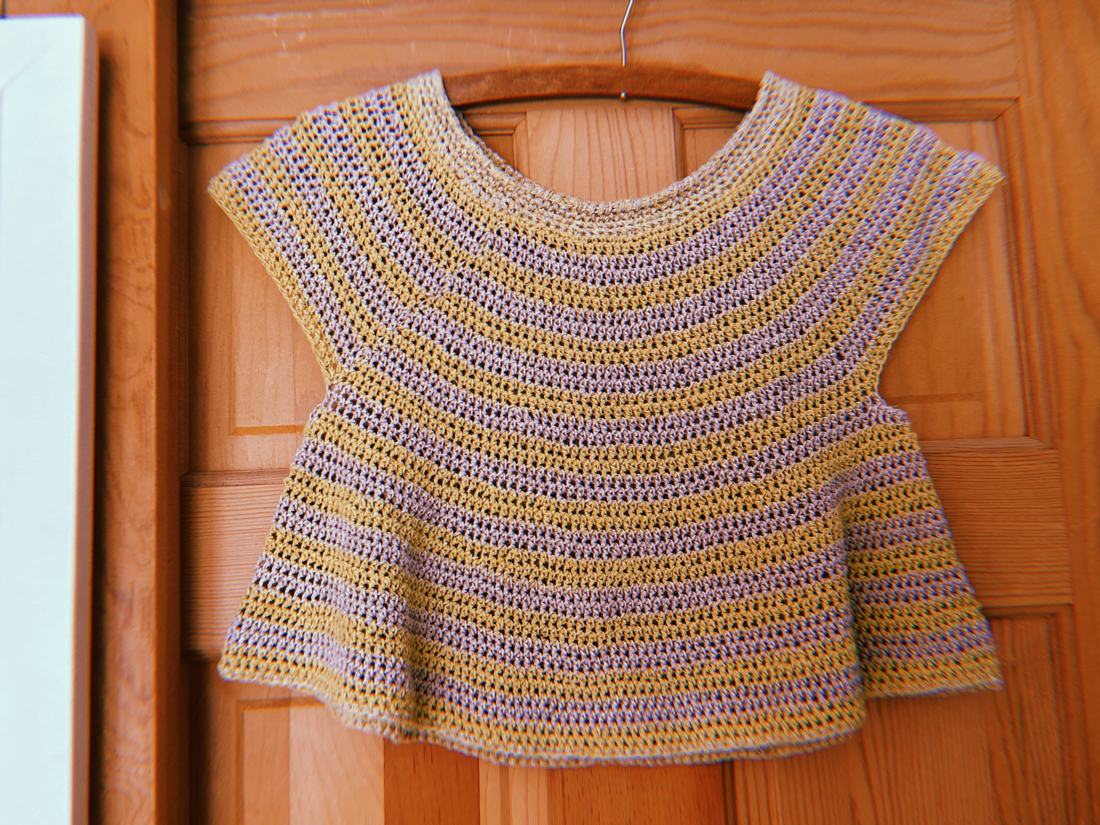 short-sleeve top - bottom-up crochet