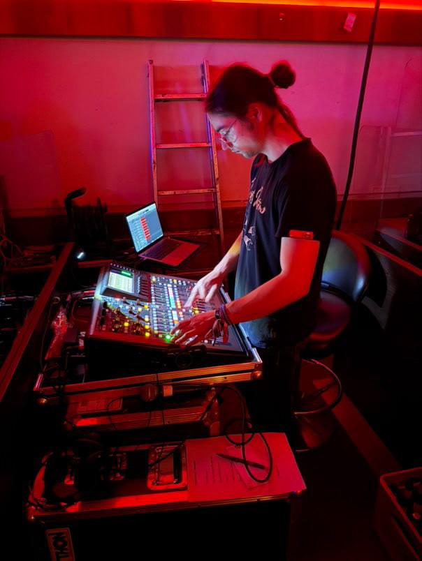 ... nach dem STAPELTOR bereits zum 2. mal dabei: Paul Blum am Mischpult