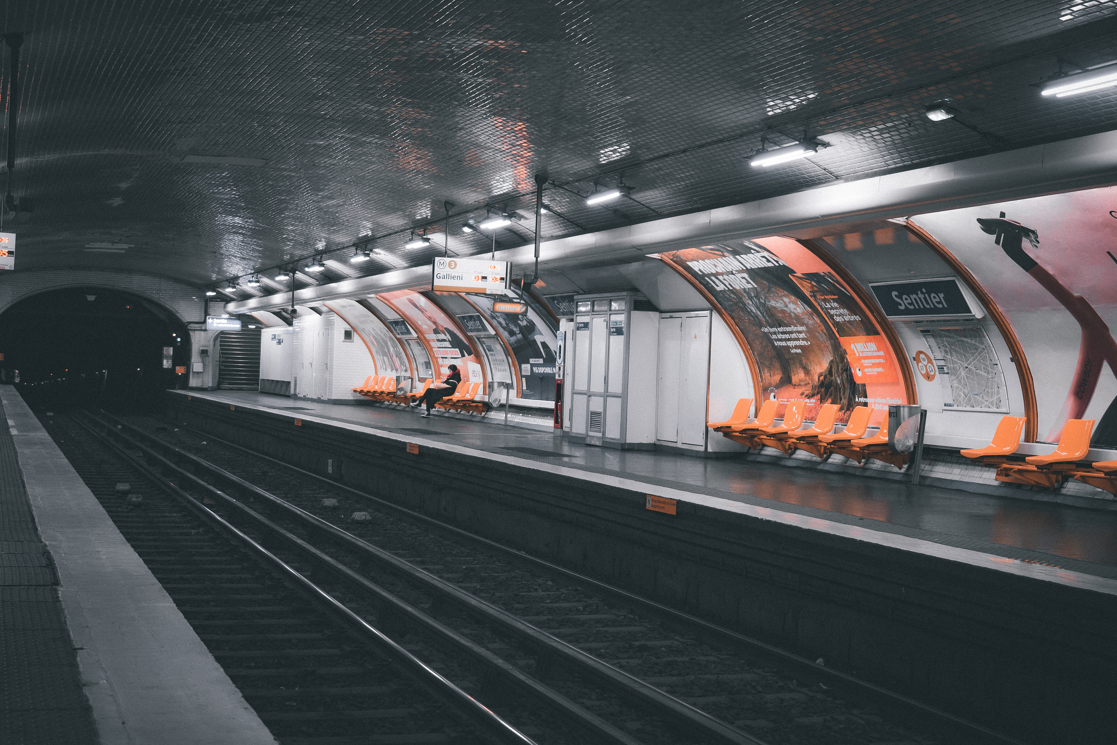 Sentier Metro Station