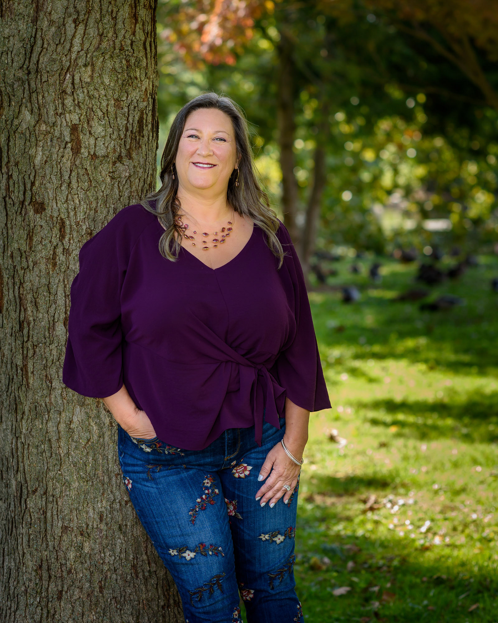 Portrait-of-a-woman-in-a-park