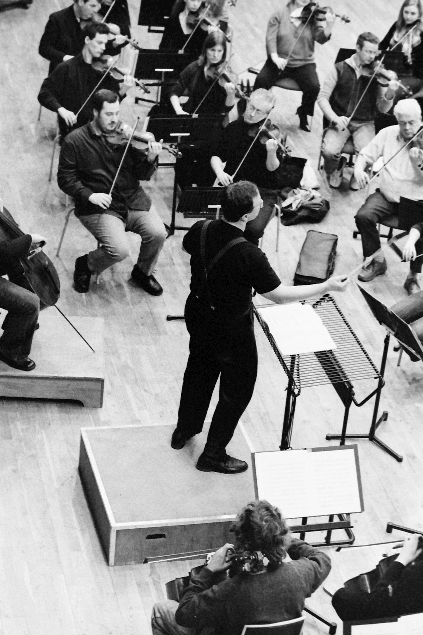 Sakari Oramo rehearsing the CBSO in 2005