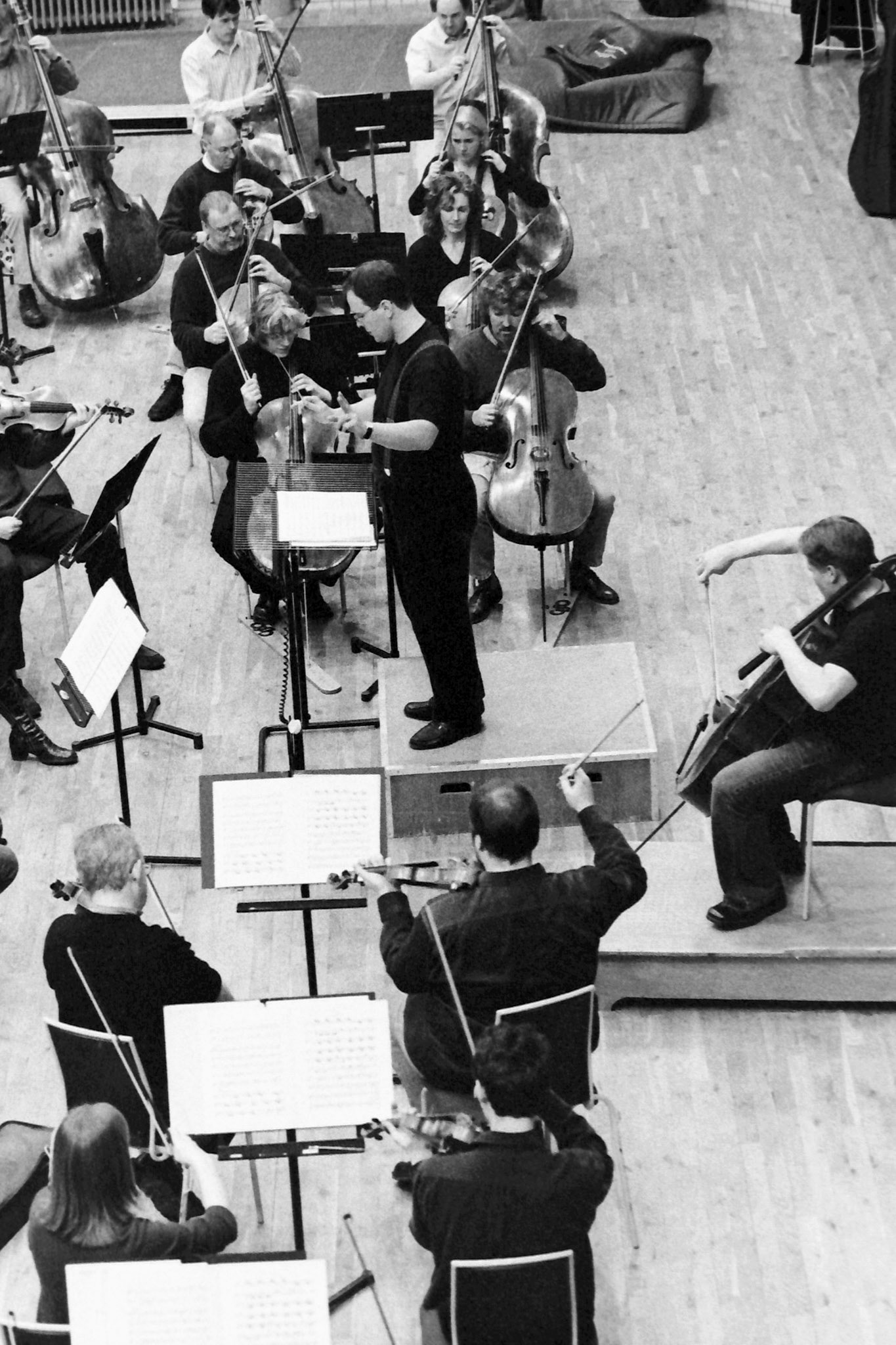 Sakari Oramo rehearsing the CBSO in 2005