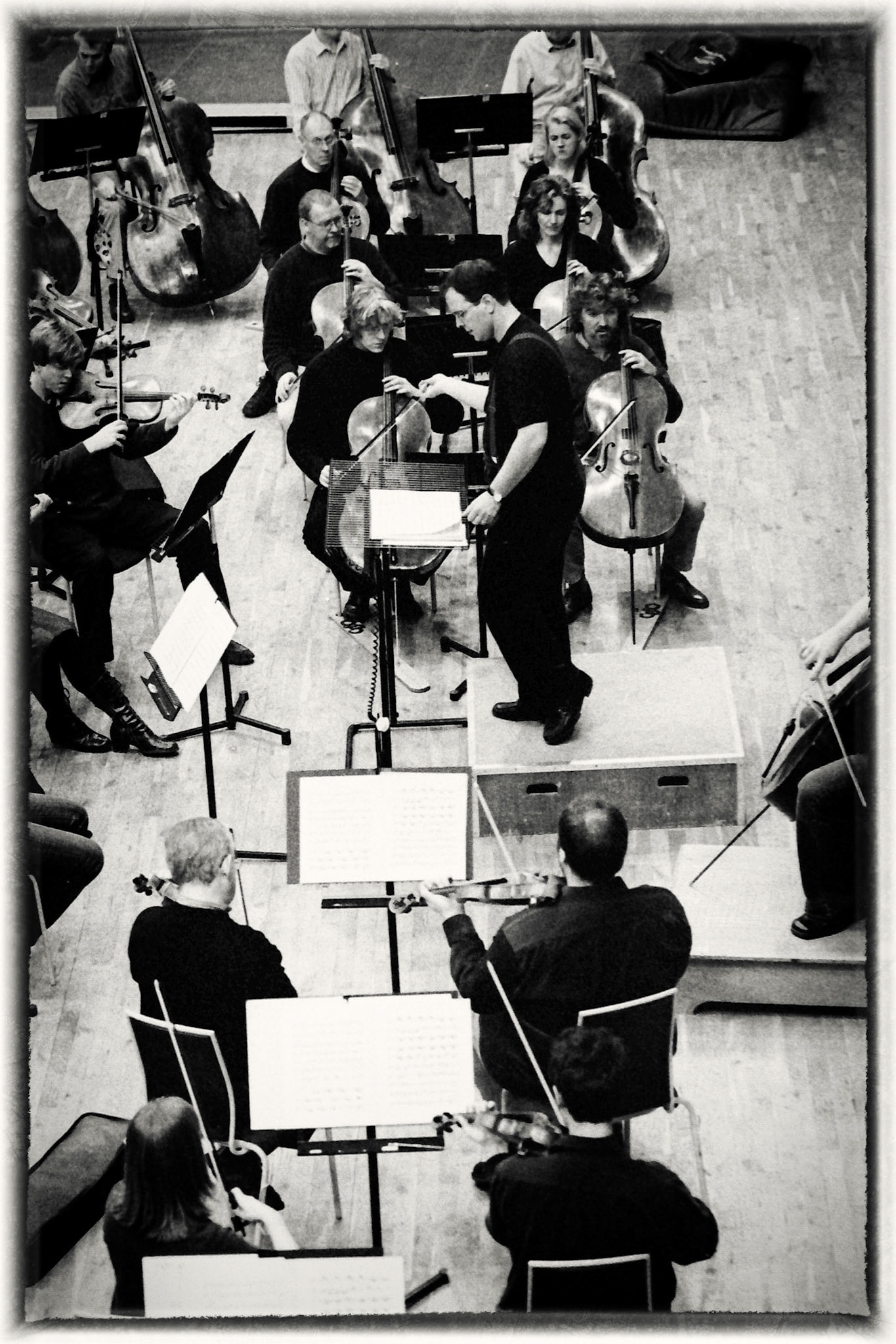 Sakari Oramo rehearsing the CBSO in 2005