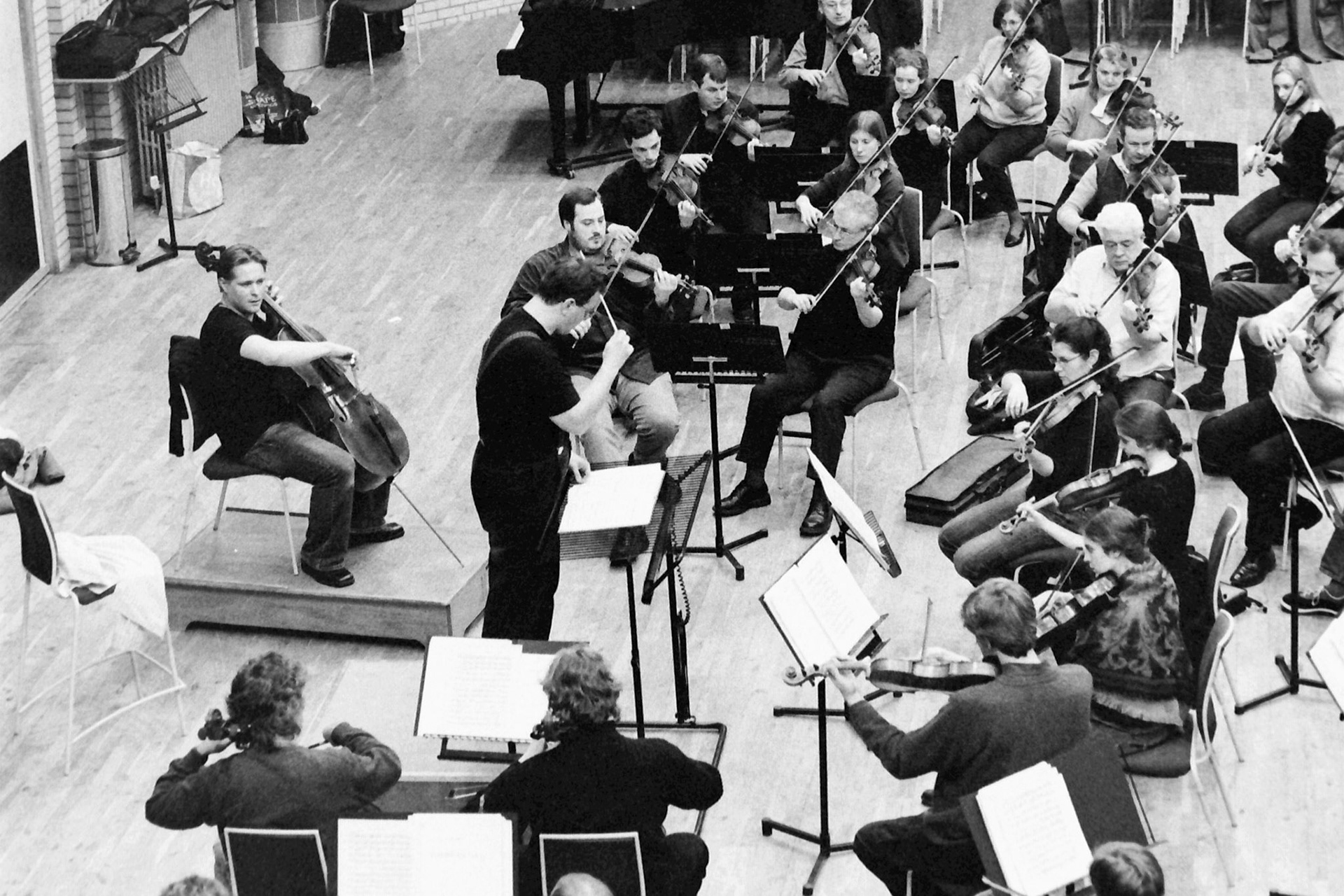 Sakari Oramo rehearsing the CBSO in 2005