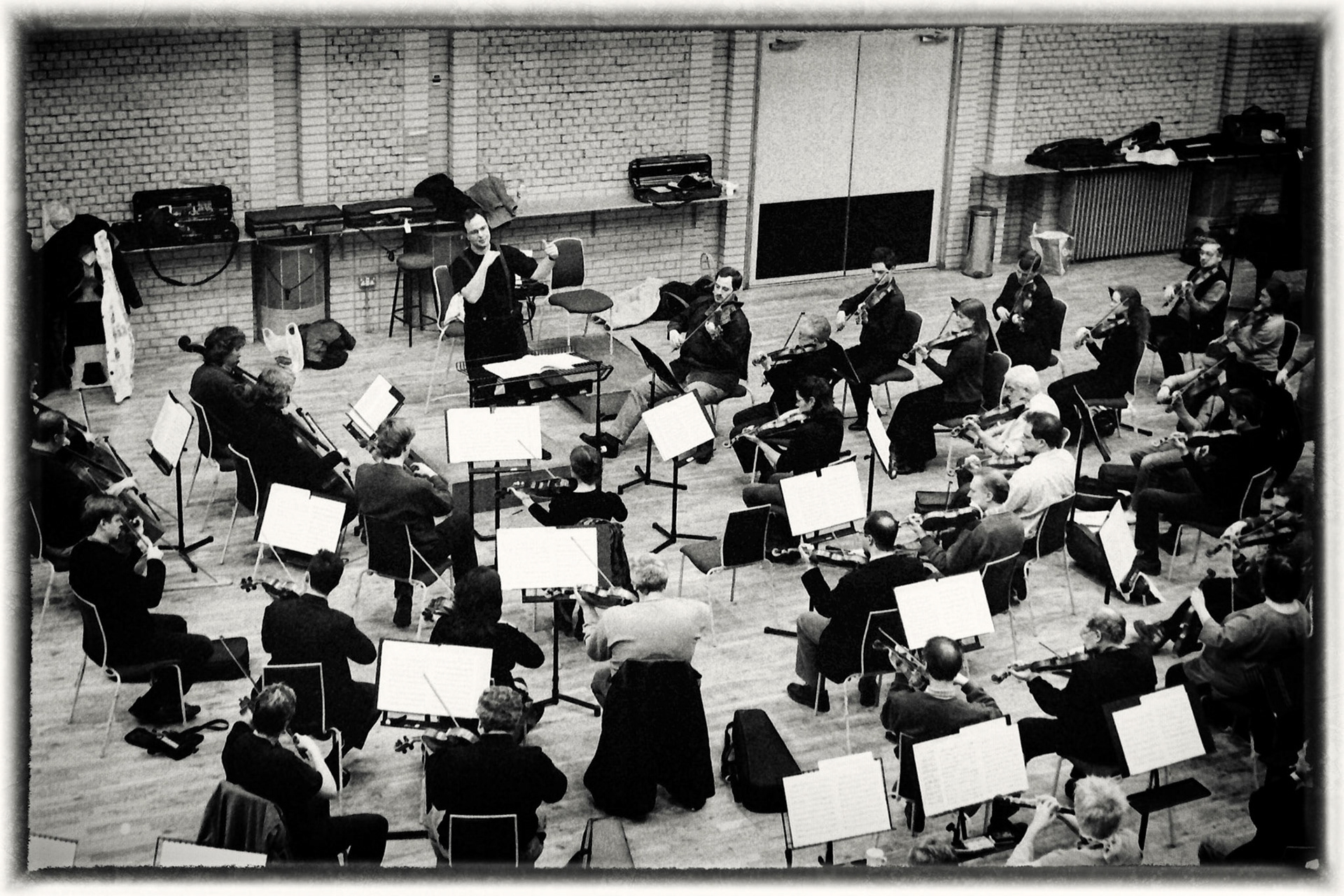 Sakari Oramo rehearsing the CBSO in 2005