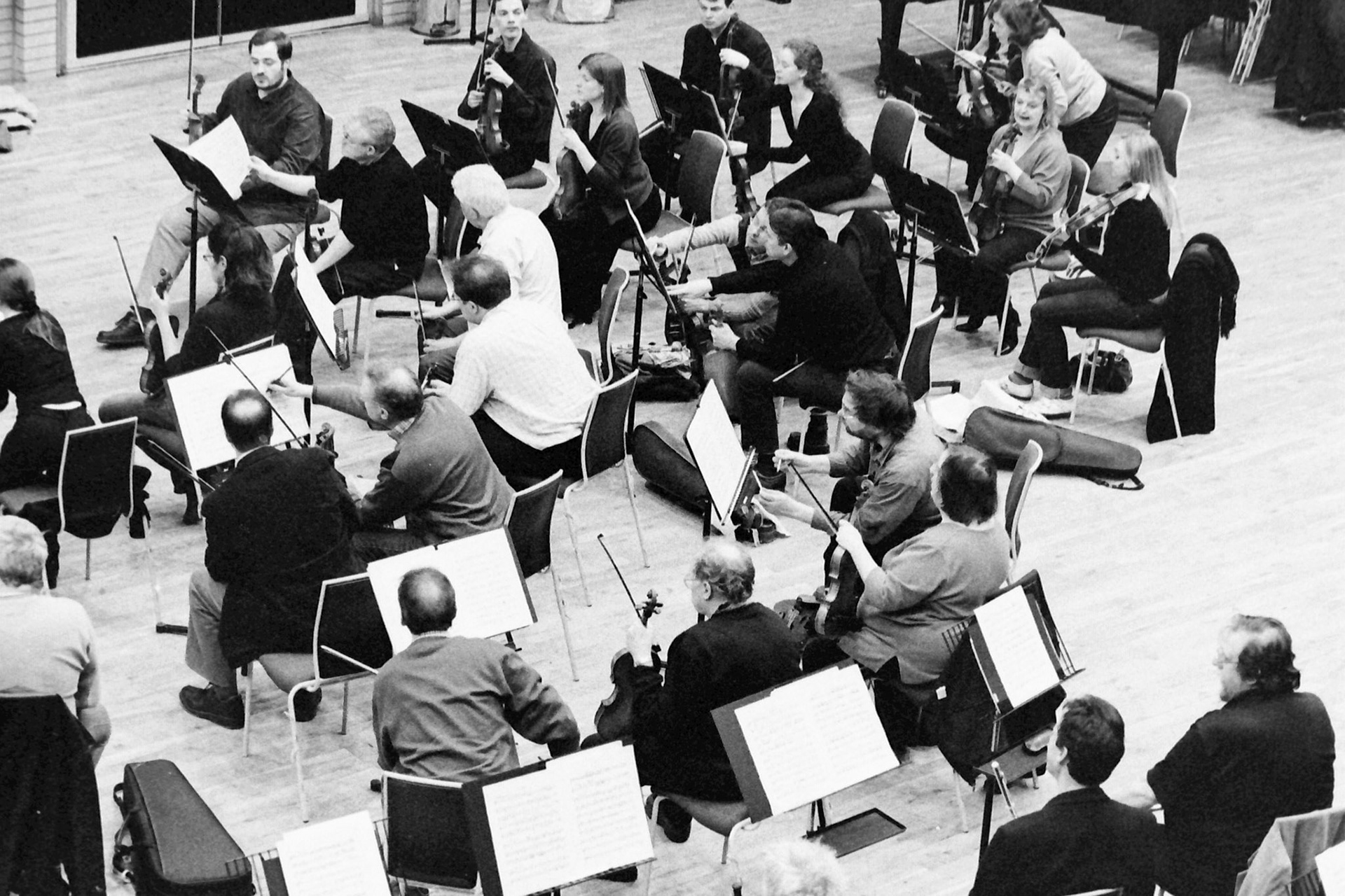 Sakari Oramo rehearsing the CBSO in 2005