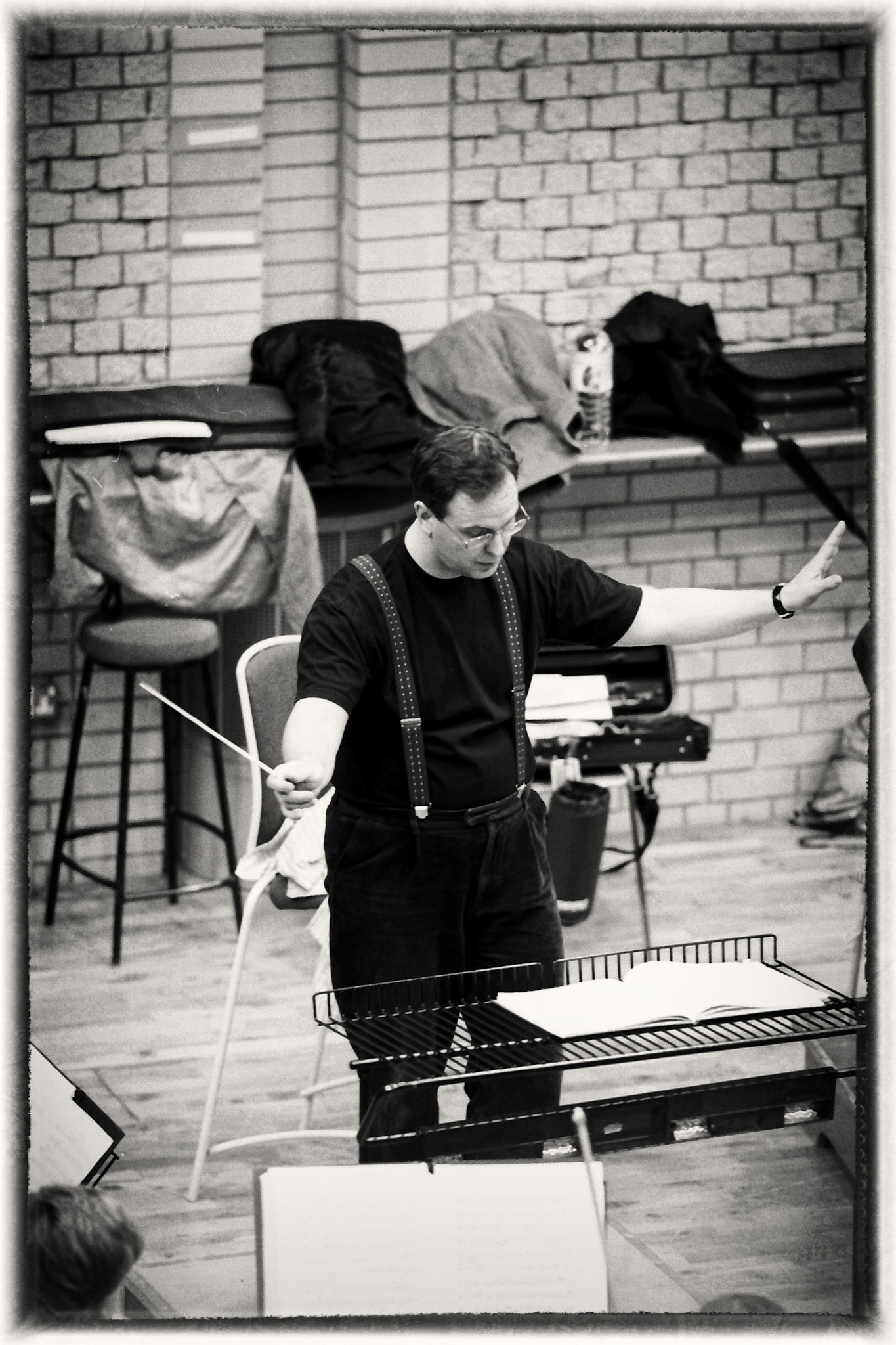 Sakari Oramo rehearsing the CBSO in 2005