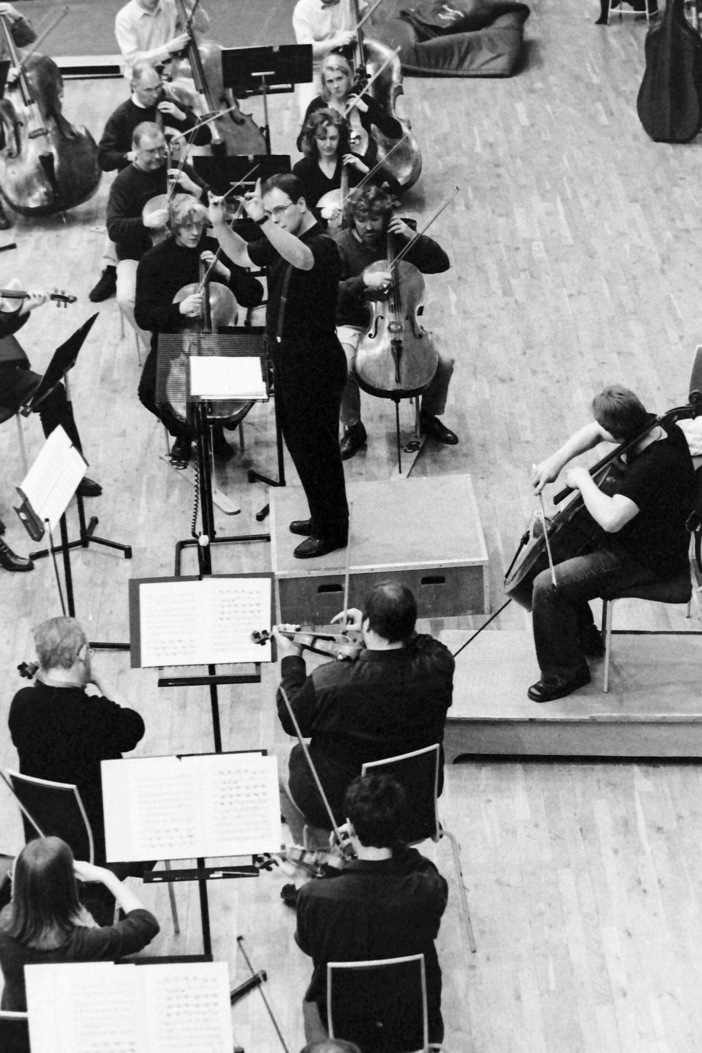 Sakari Oramo rehearsing the CBSO in 2005