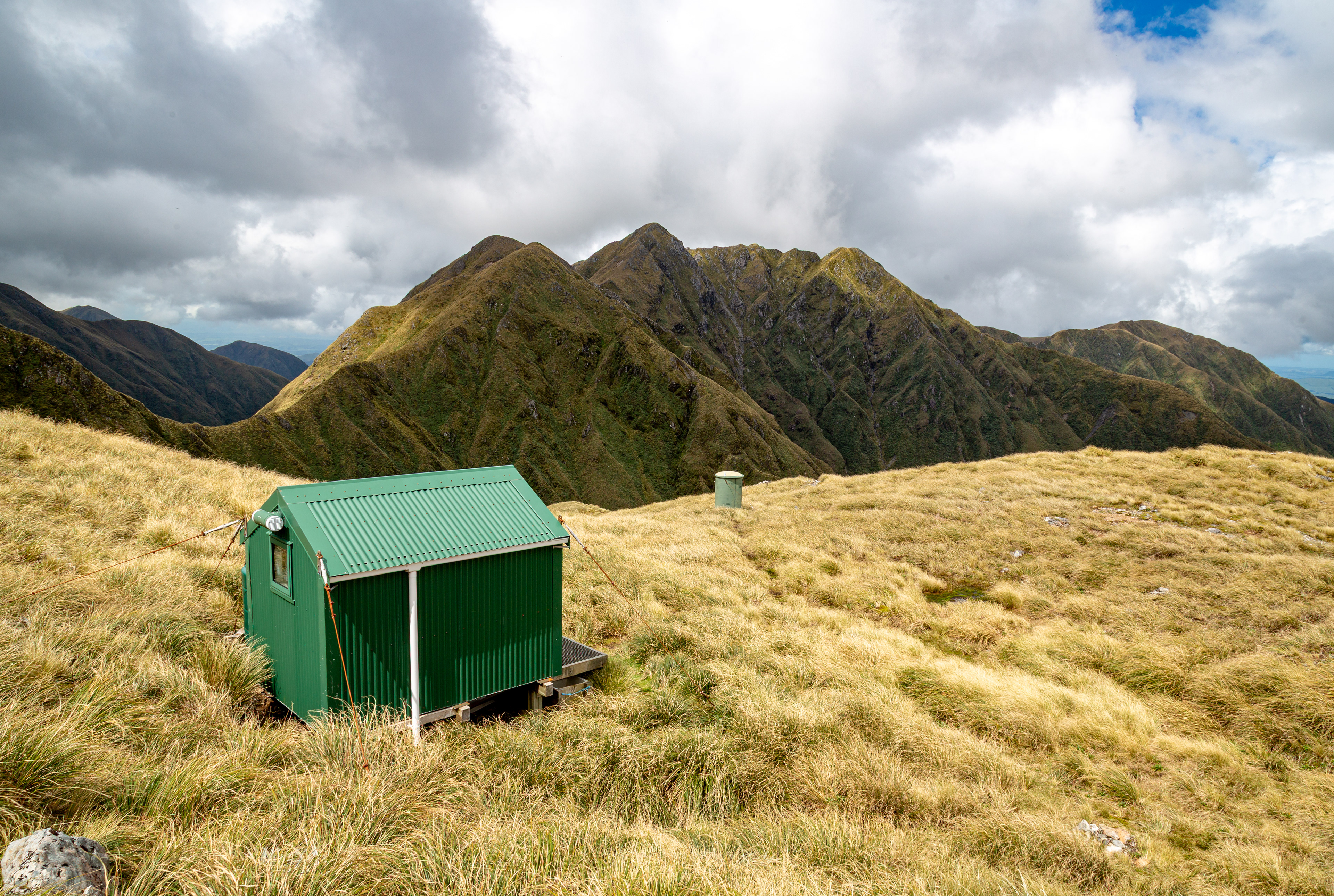 Arete Hut, Tararua Forest Park