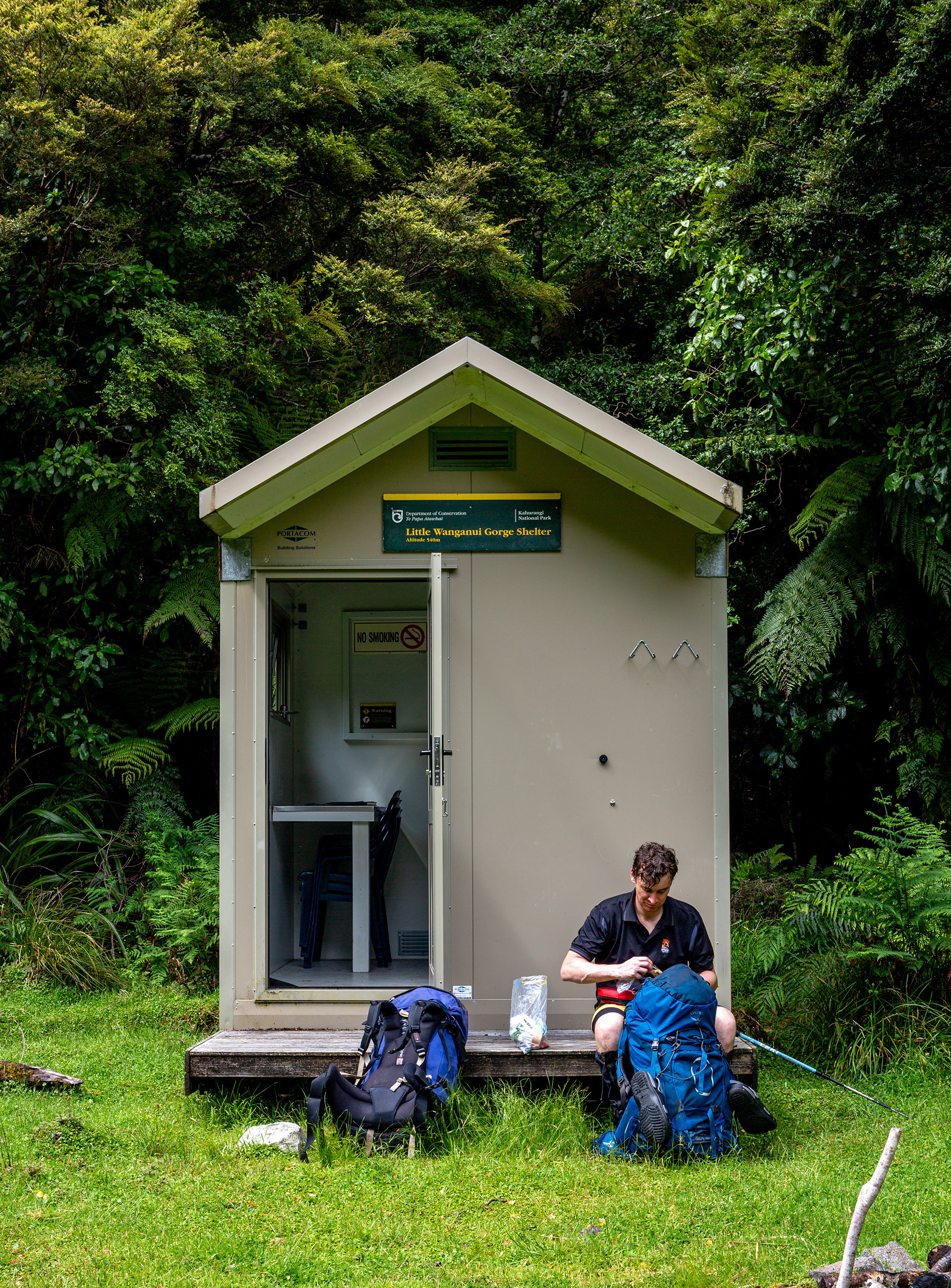 Little Wanganui Gorge Shelter, Kahurangi National Park