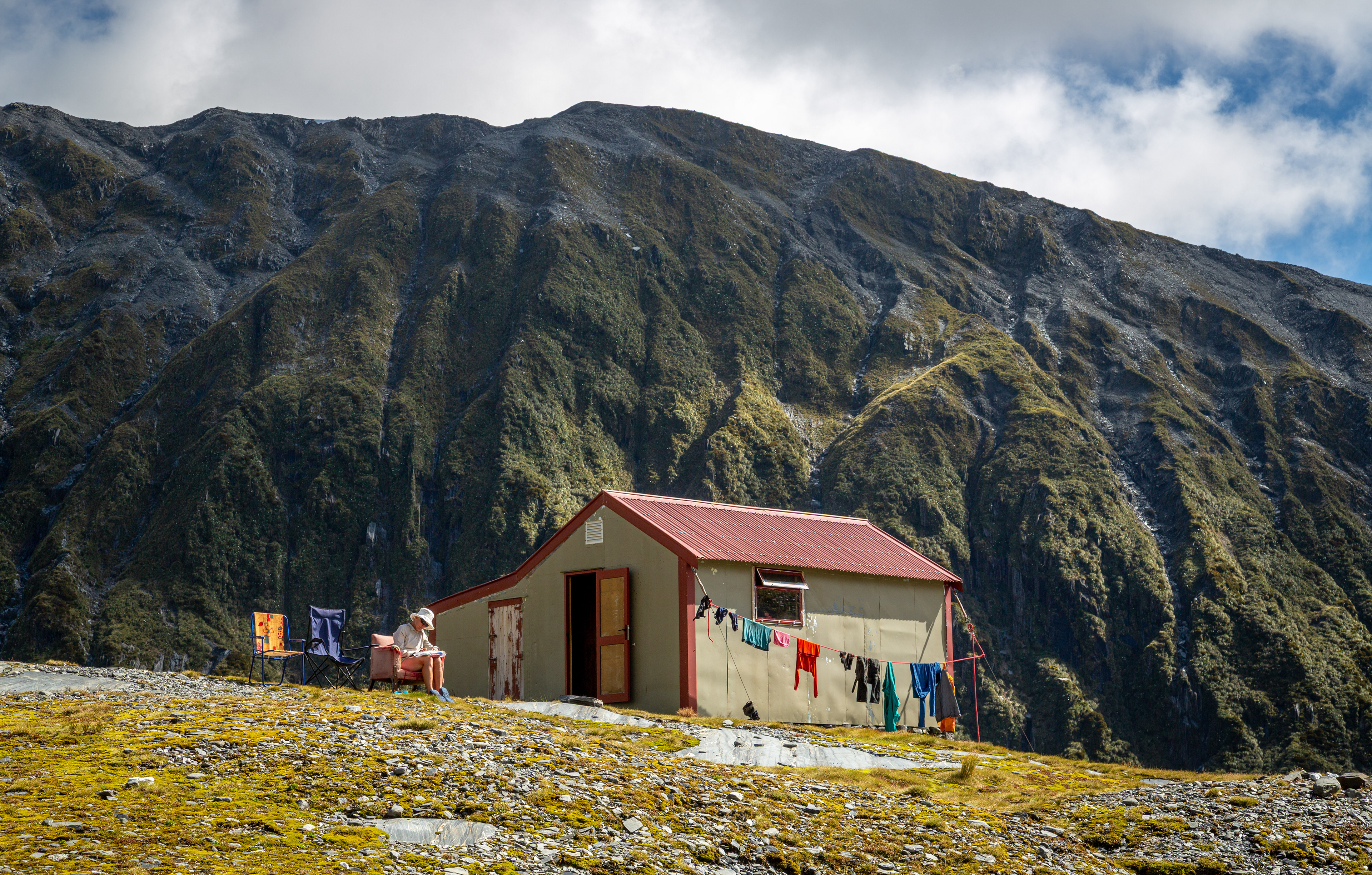 Ivory Lake Hut, Westland