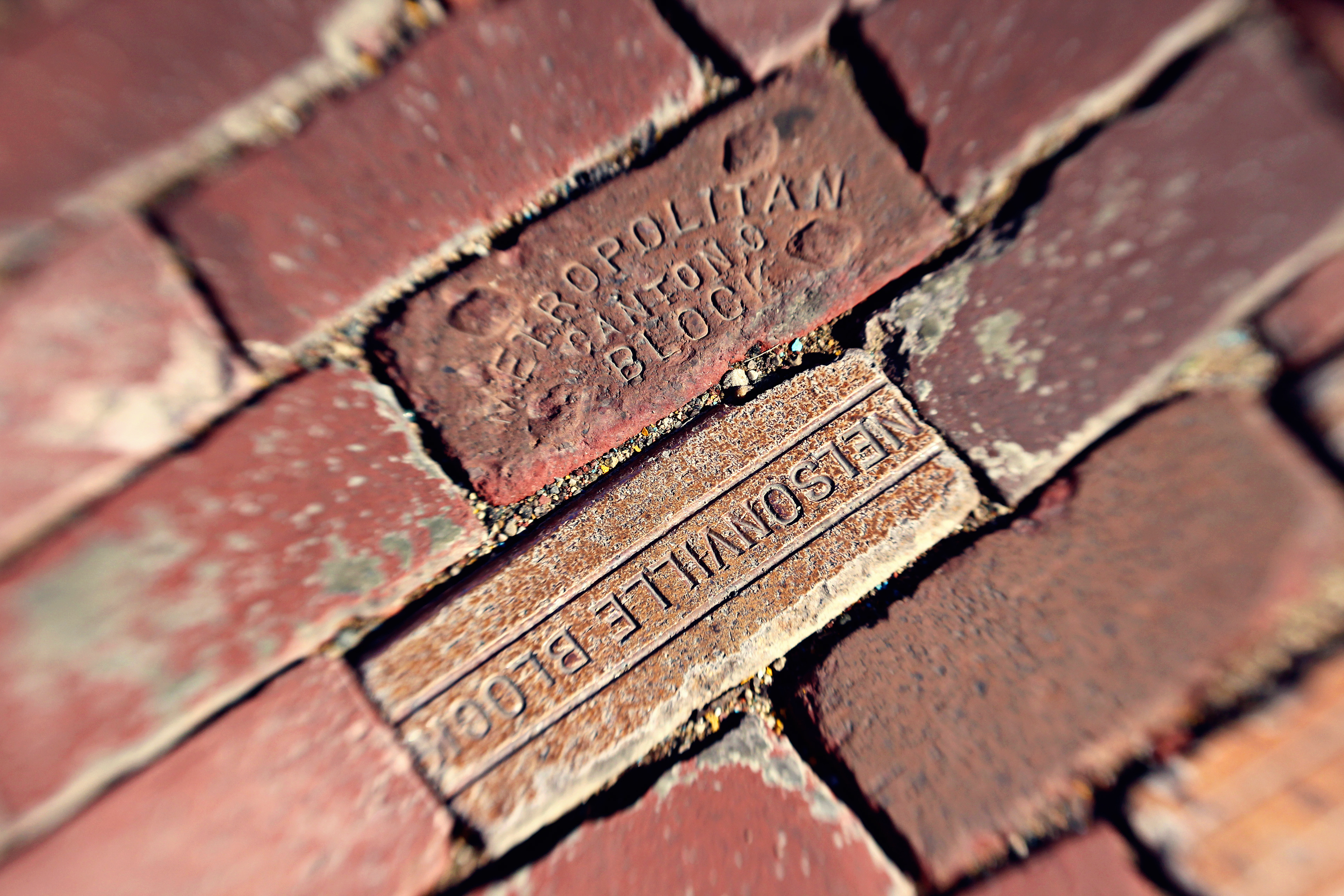 Flint bricks
