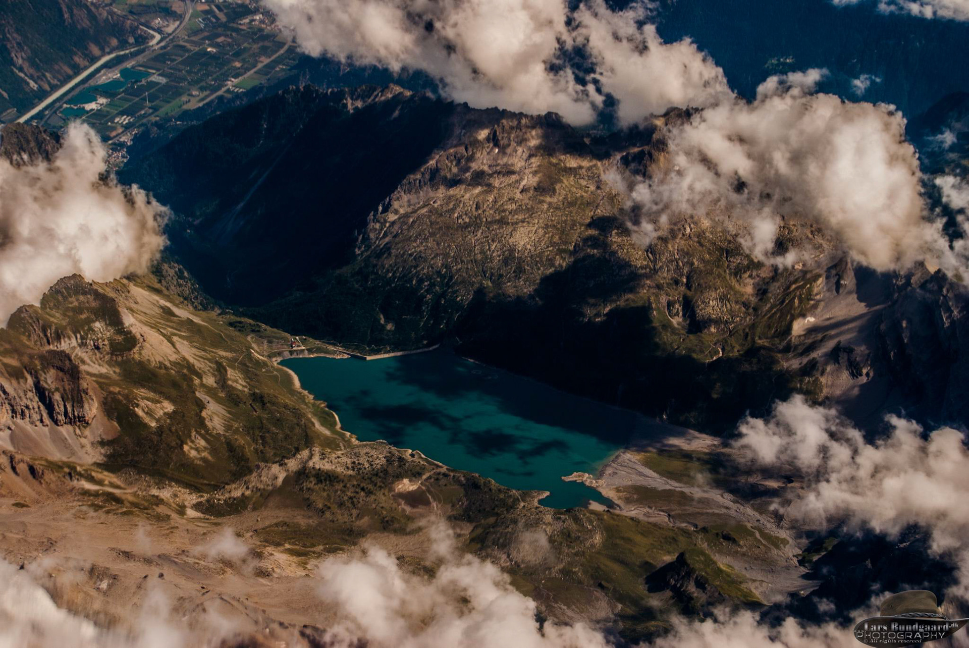 Copyright © Lars Bundgaard, all rights reserved!