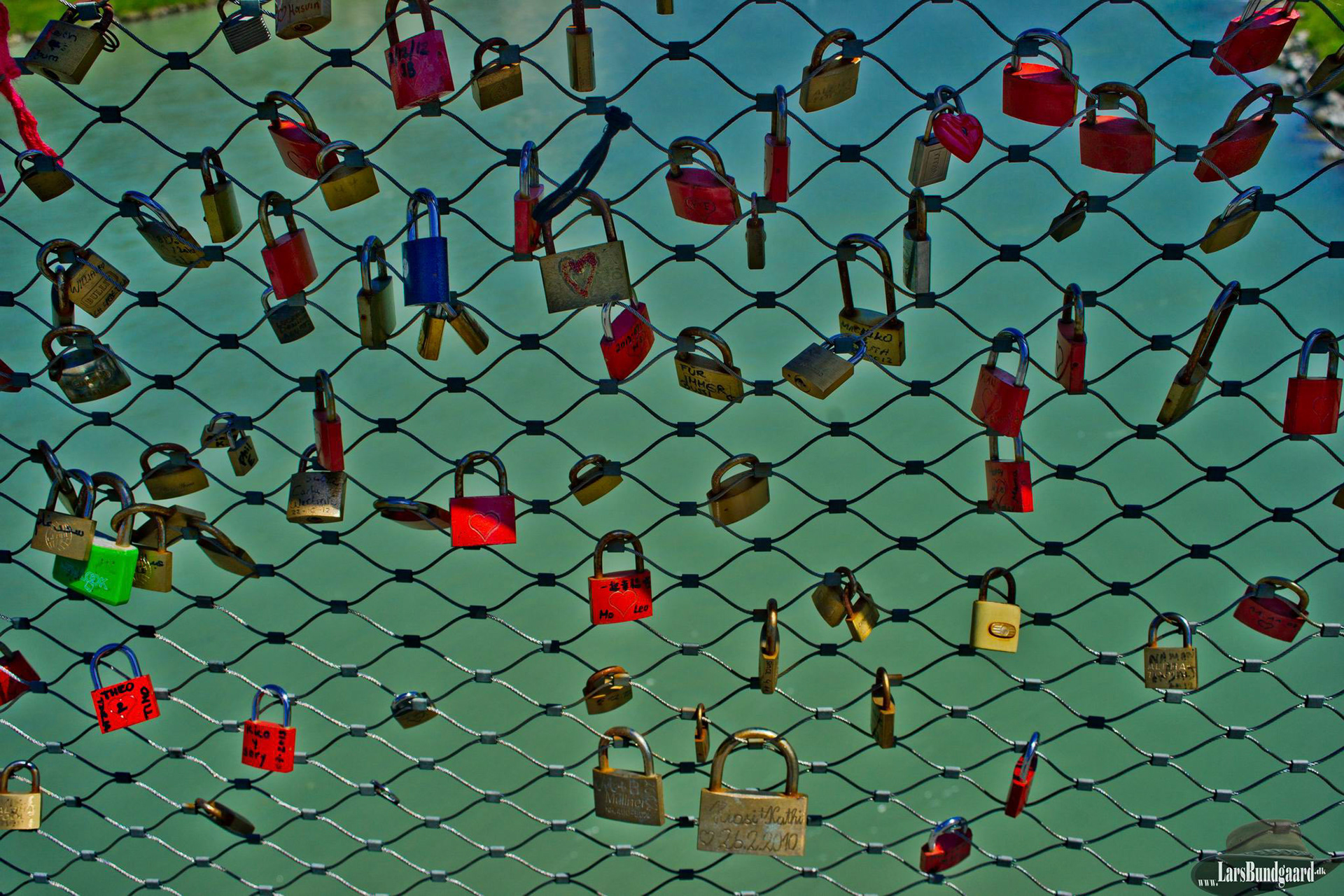 Copyright © Lars Bundgaard, all rights reserved!