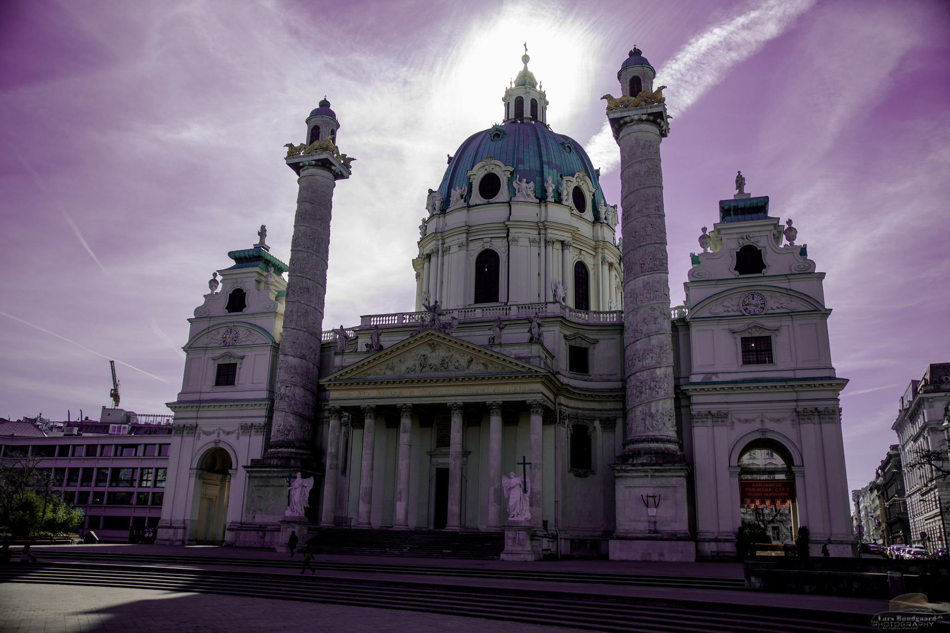 Copyright © Lars Bundgaard, all rights reserved!