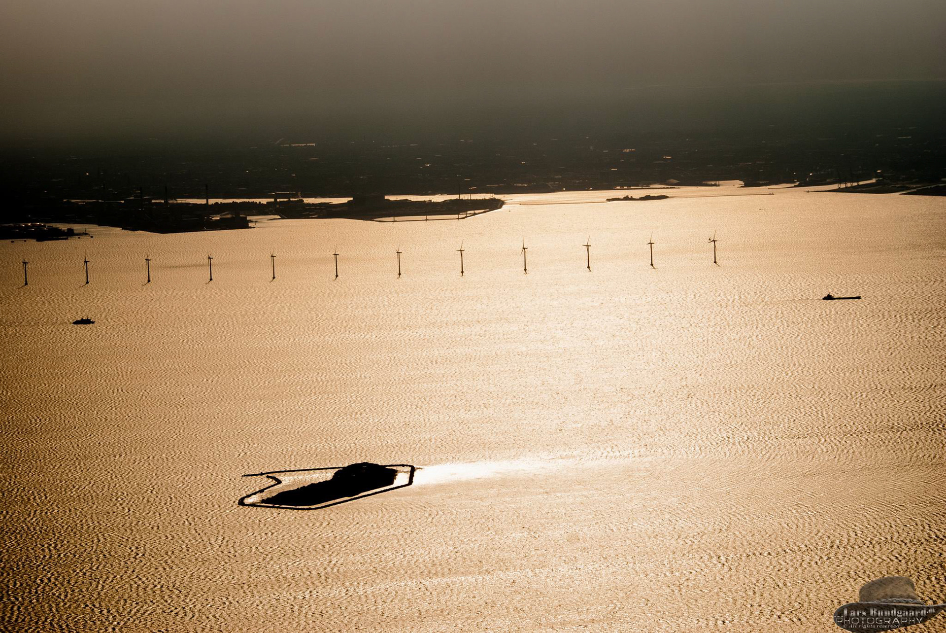 Copyright © Lars Bundgaard, all rights reserved!