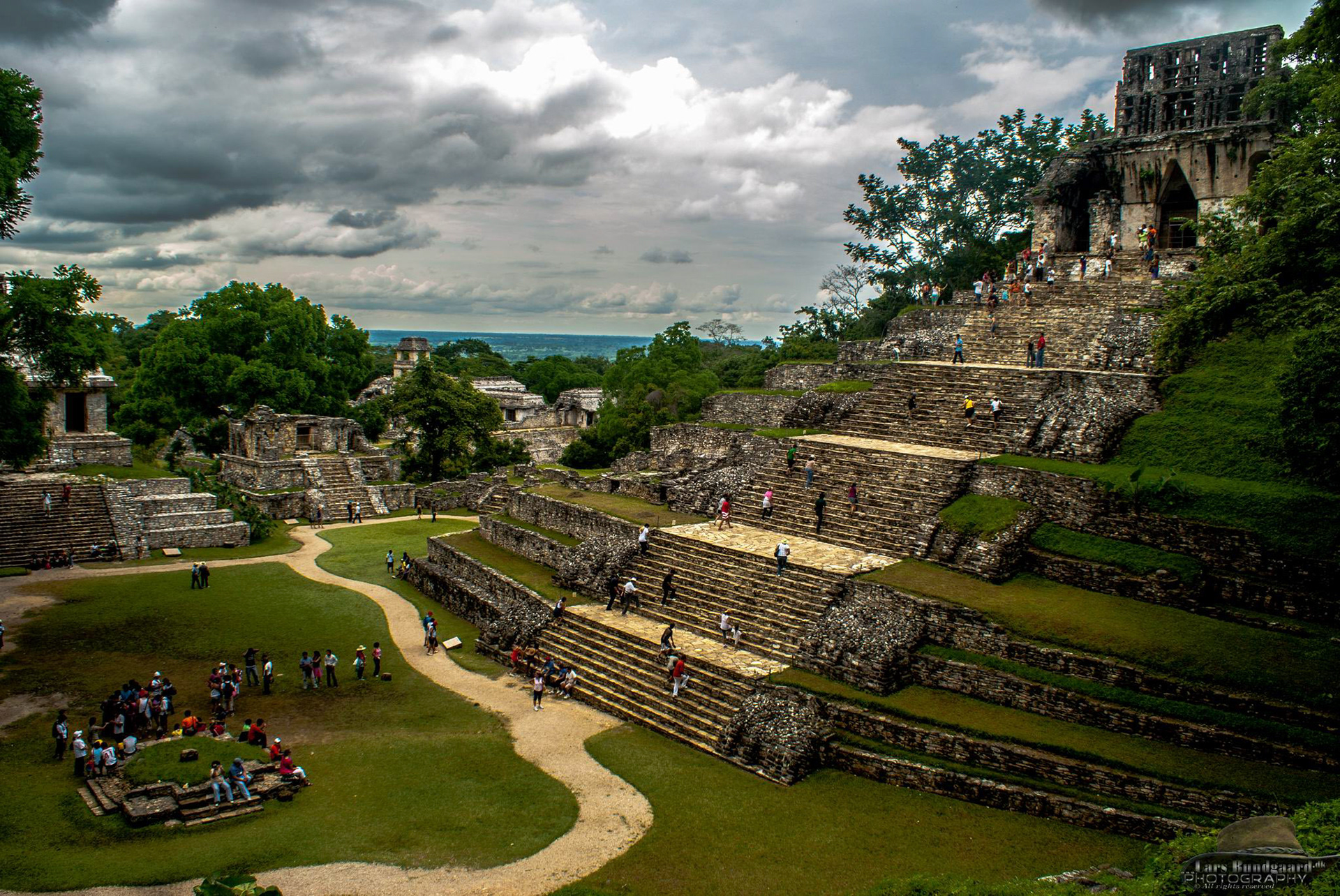 Copyright © Lars Bundgaard, all rights reserved!