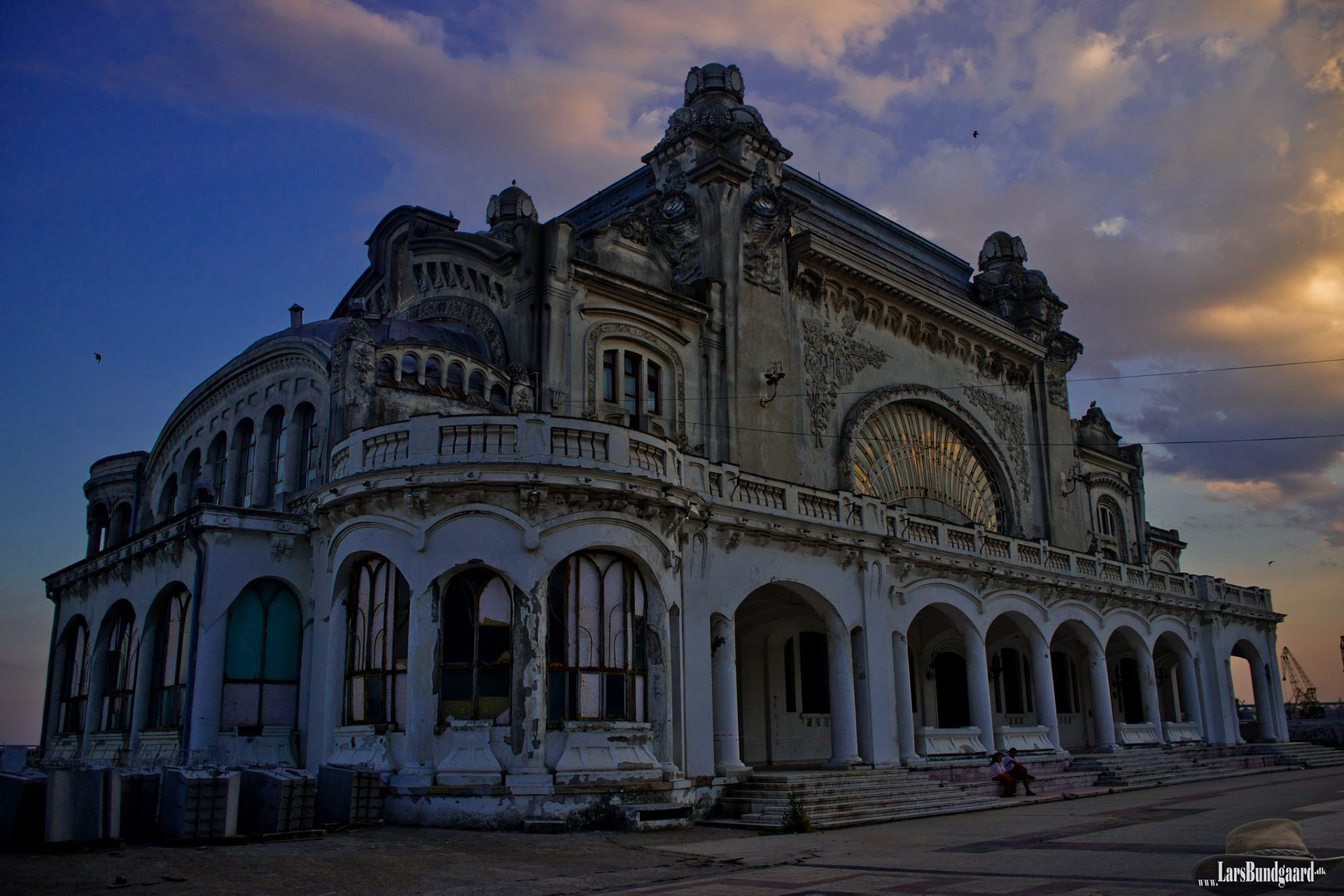 Copyright © Lars Bundgaard, all rights reserved!